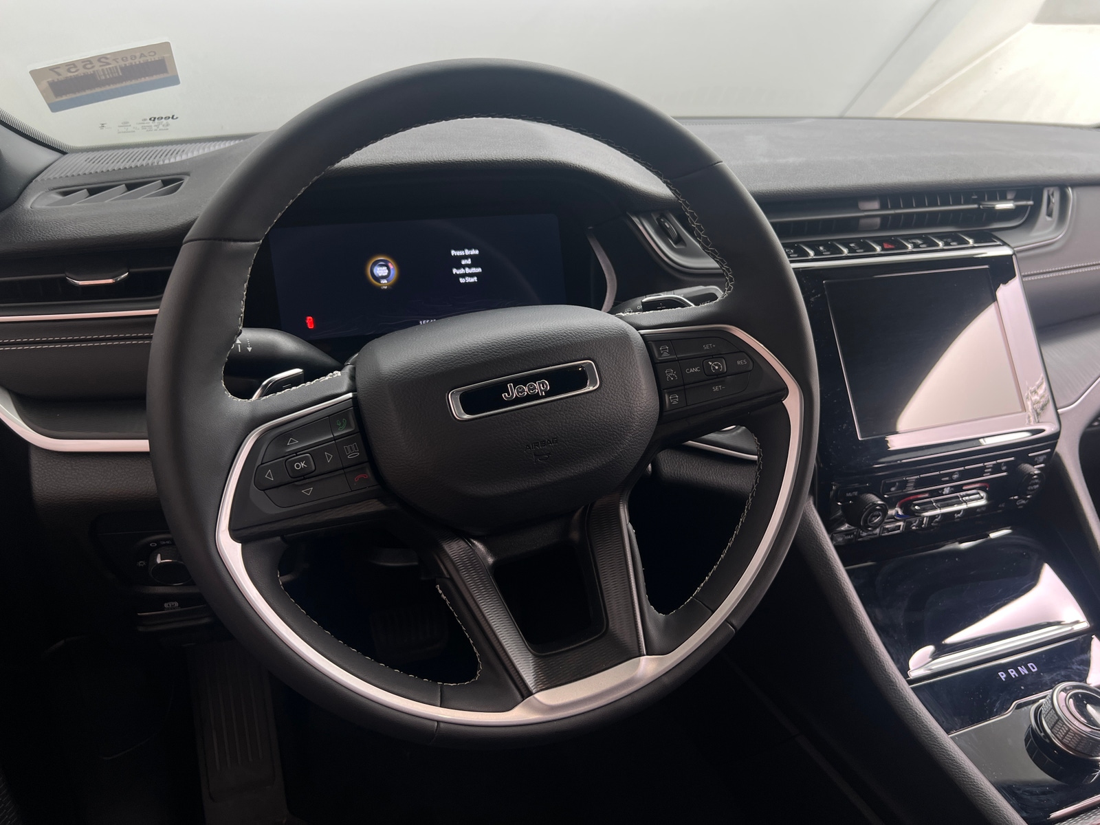 Thumbnail: 2024 Jeep Grand Cherokee - 5