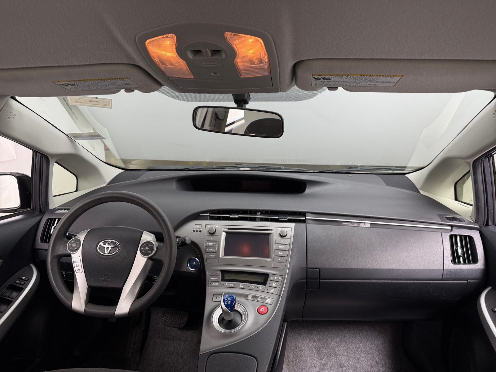Thumbnail: 2015 Toyota Prius - 3