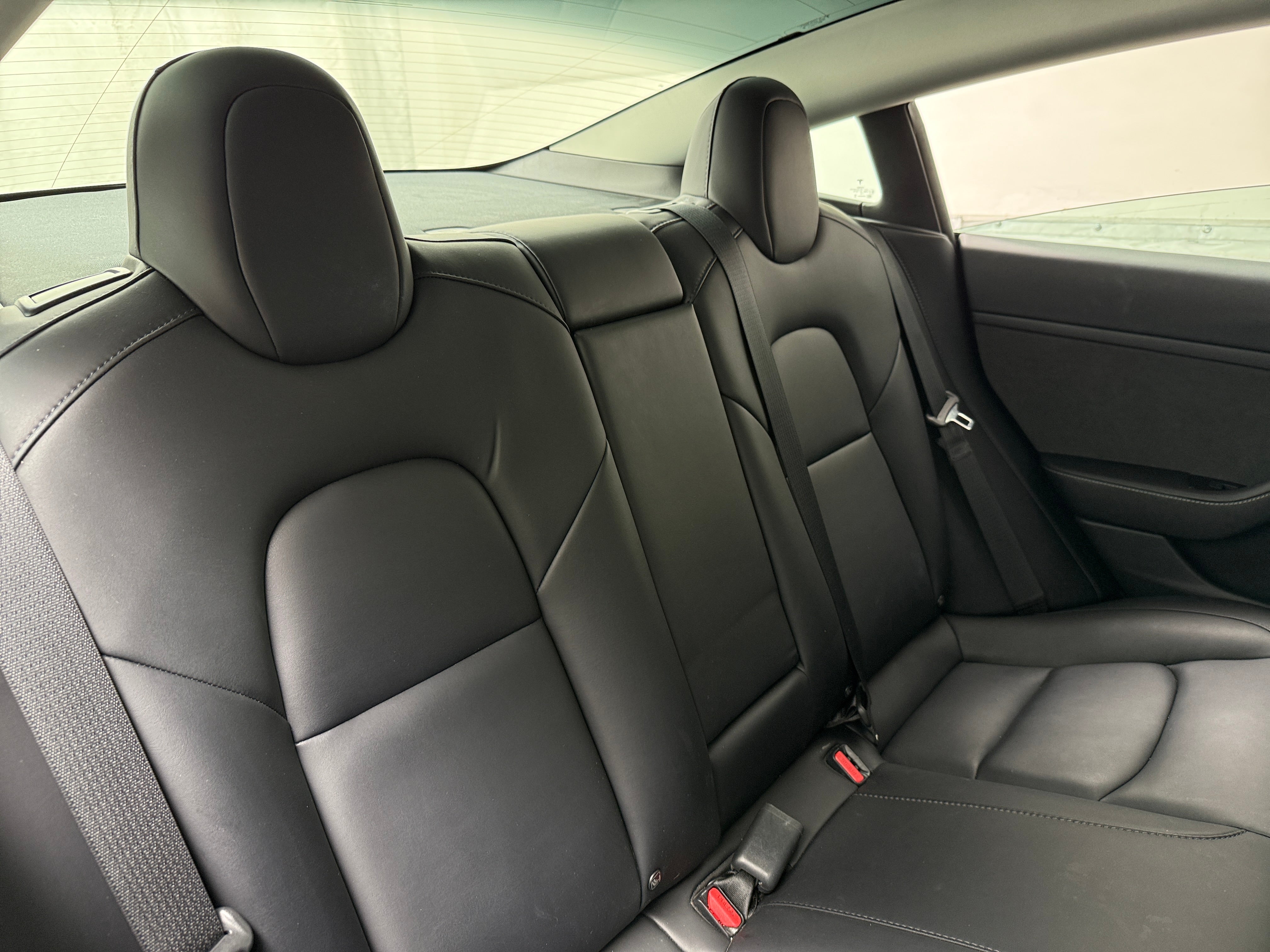 Used 2022 Tesla Model 3 Base with VIN 5YJ3E1EA7NF354032 for sale in Oak Creek, WI