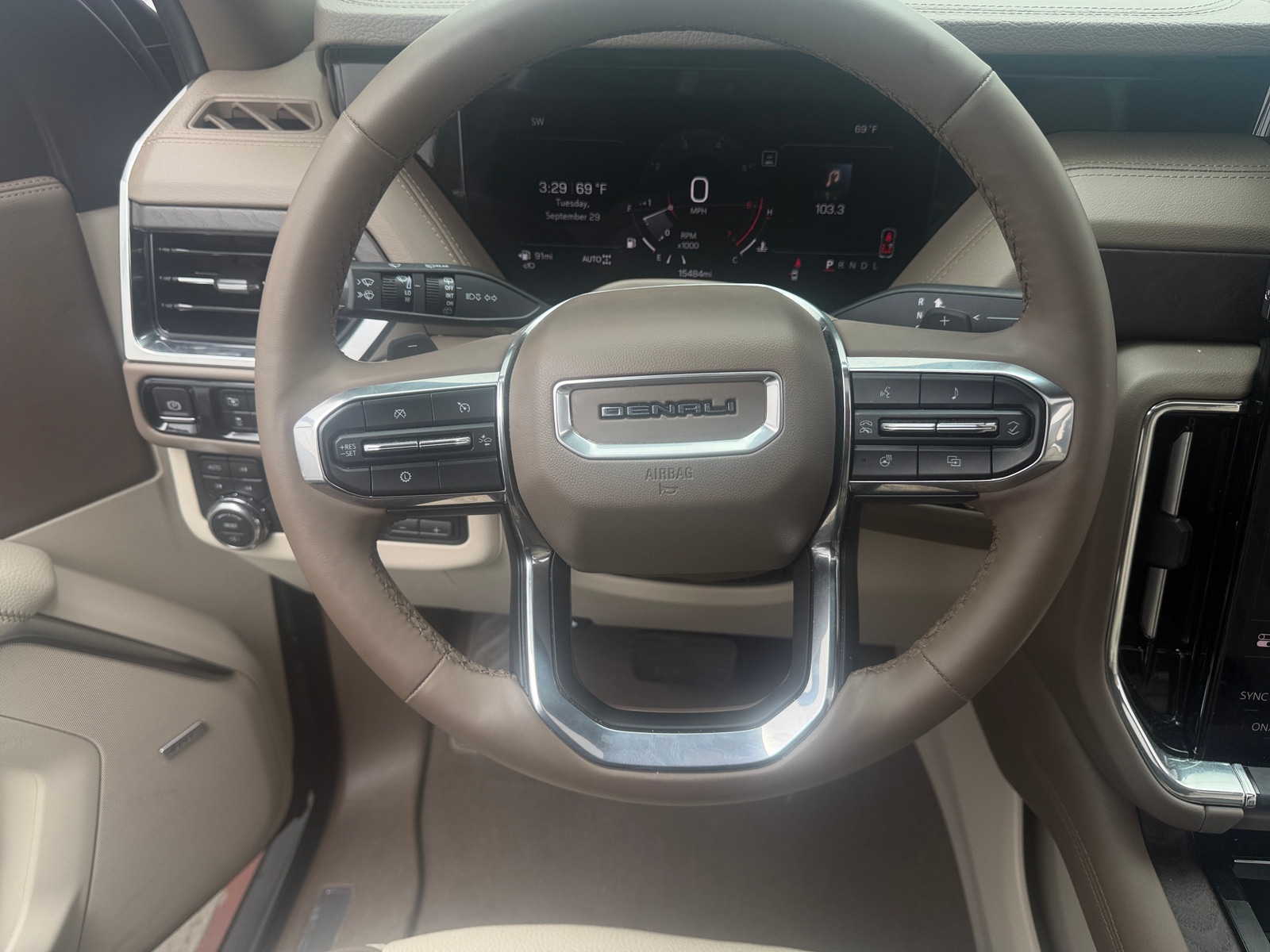 Thumbnail: 2025 GMC Yukon - 4