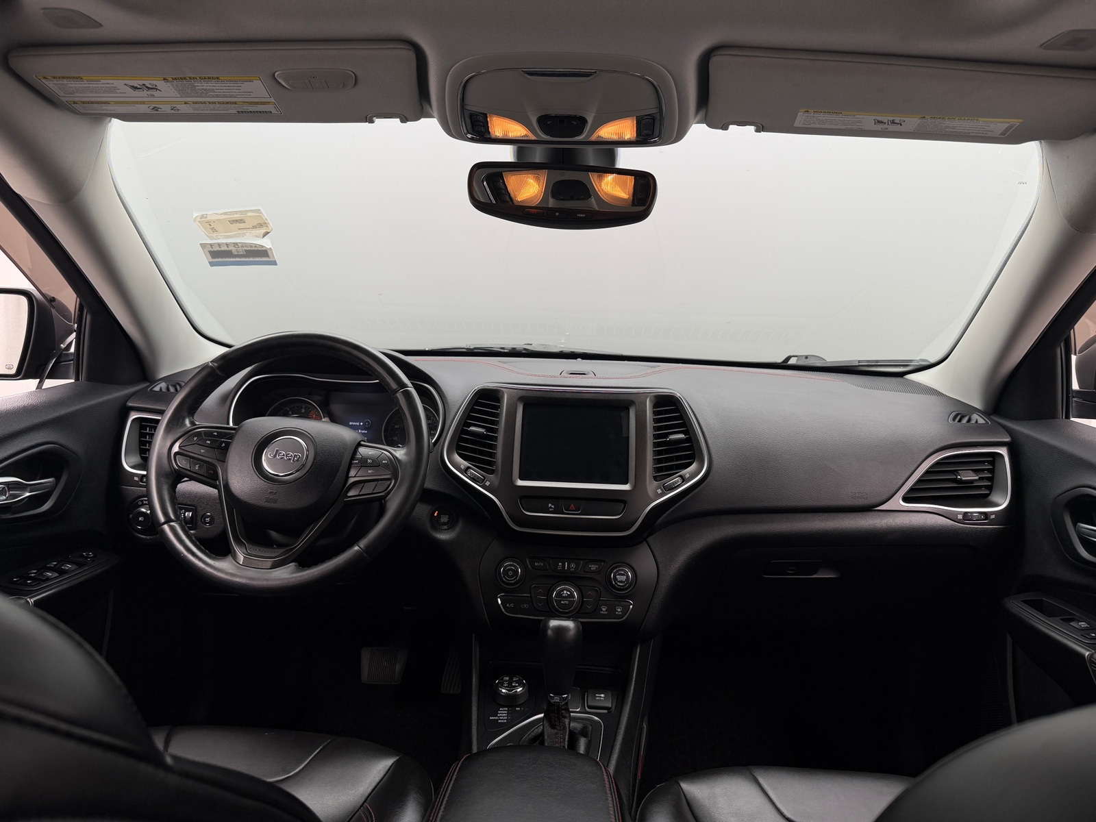 Thumbnail: 2019 Jeep Cherokee - 3