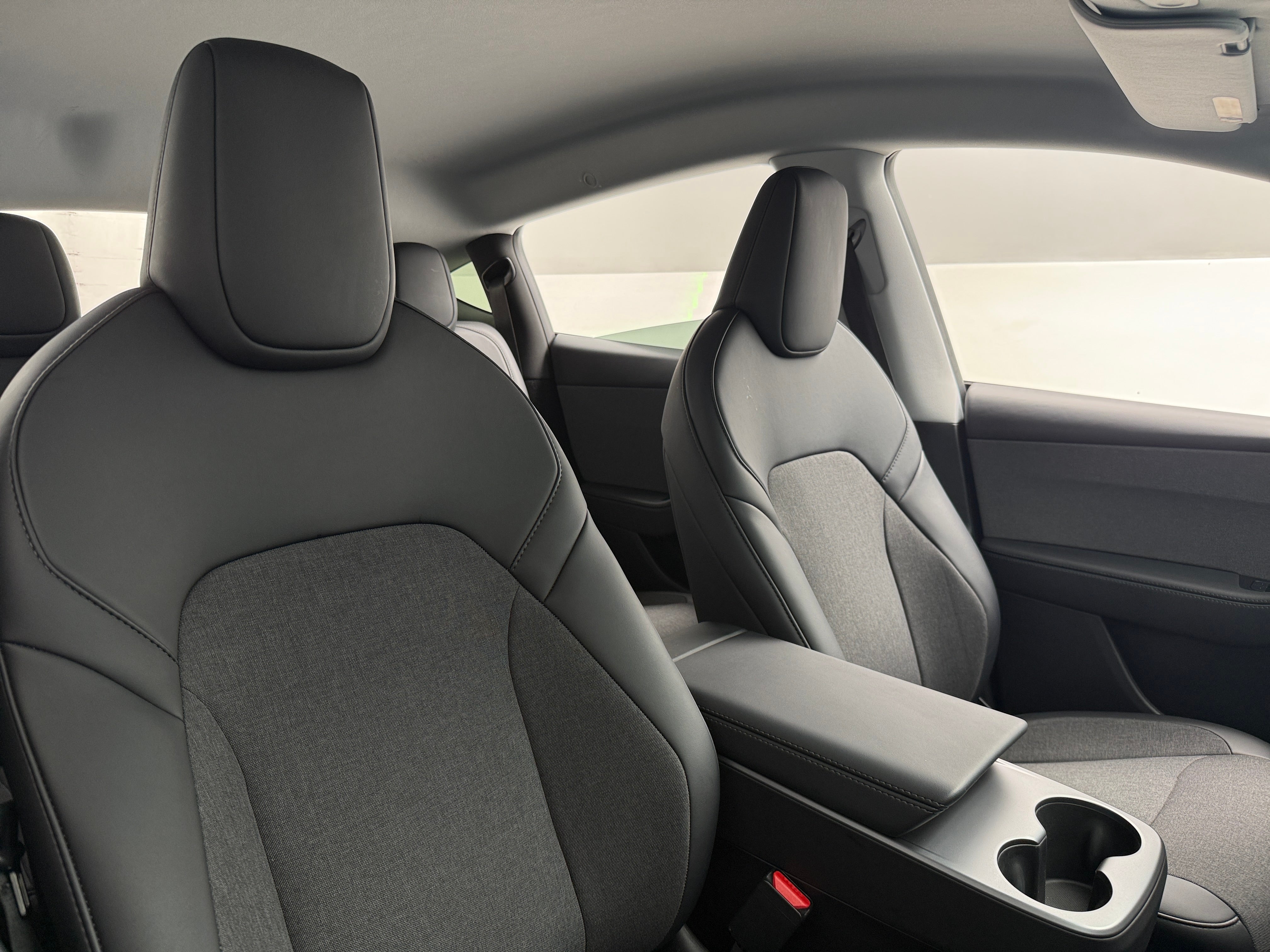 2026 Tesla Model Y Standard