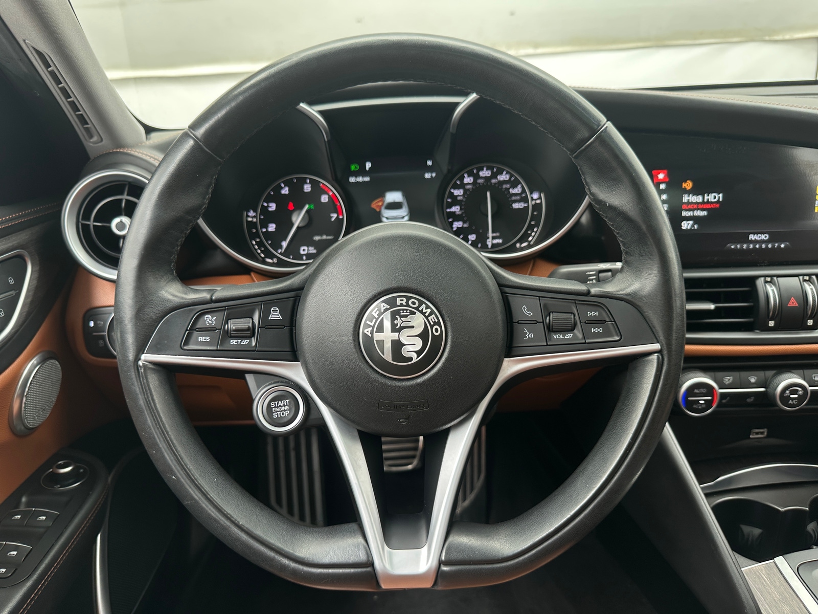 Thumbnail: 2019 Alfa Romeo Giulia - 4