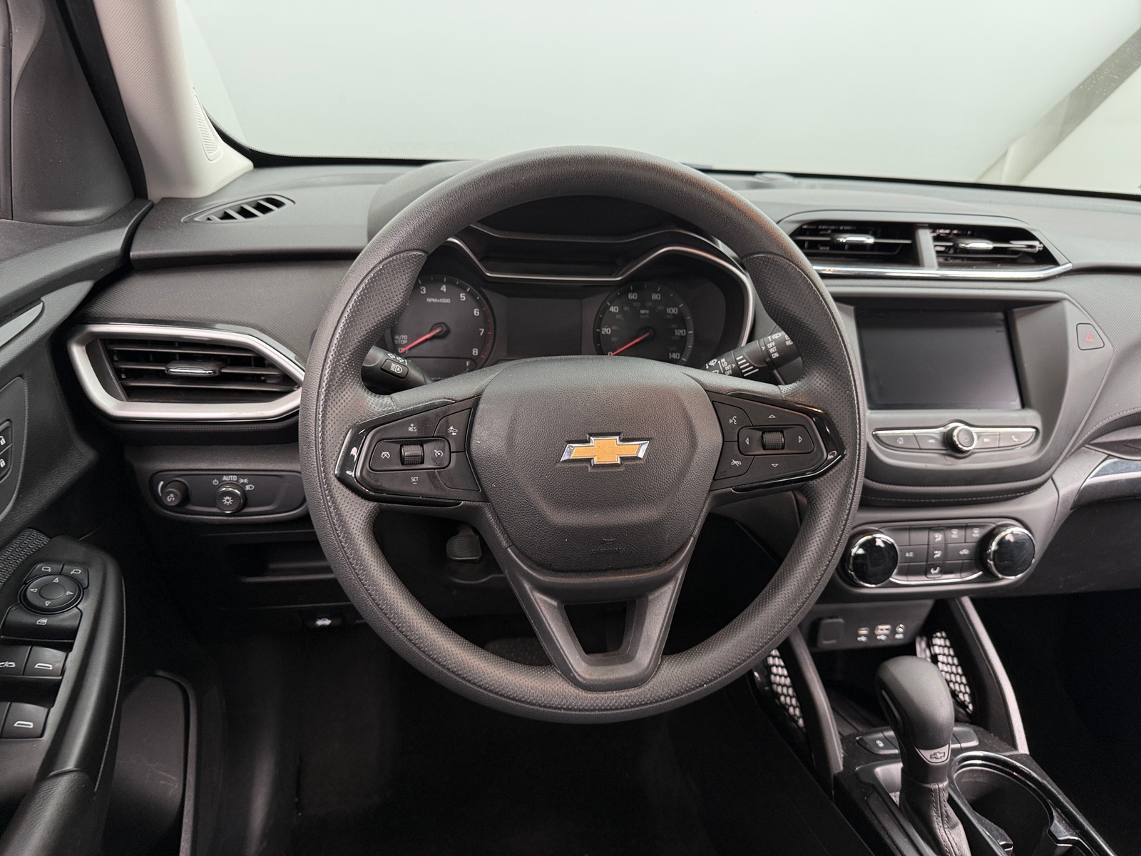 Thumbnail: 2023 Chevrolet TrailBlazer - 5