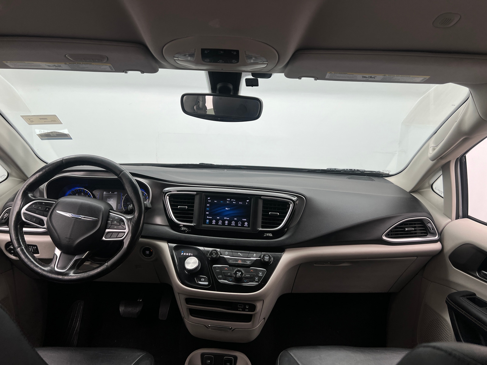 Thumbnail: 2020 Chrysler Pacifica - 2