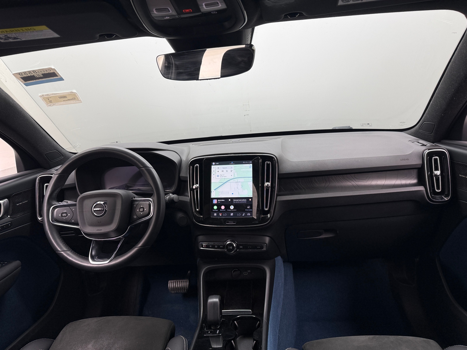 Thumbnail: 2023 Volvo C40 - 3