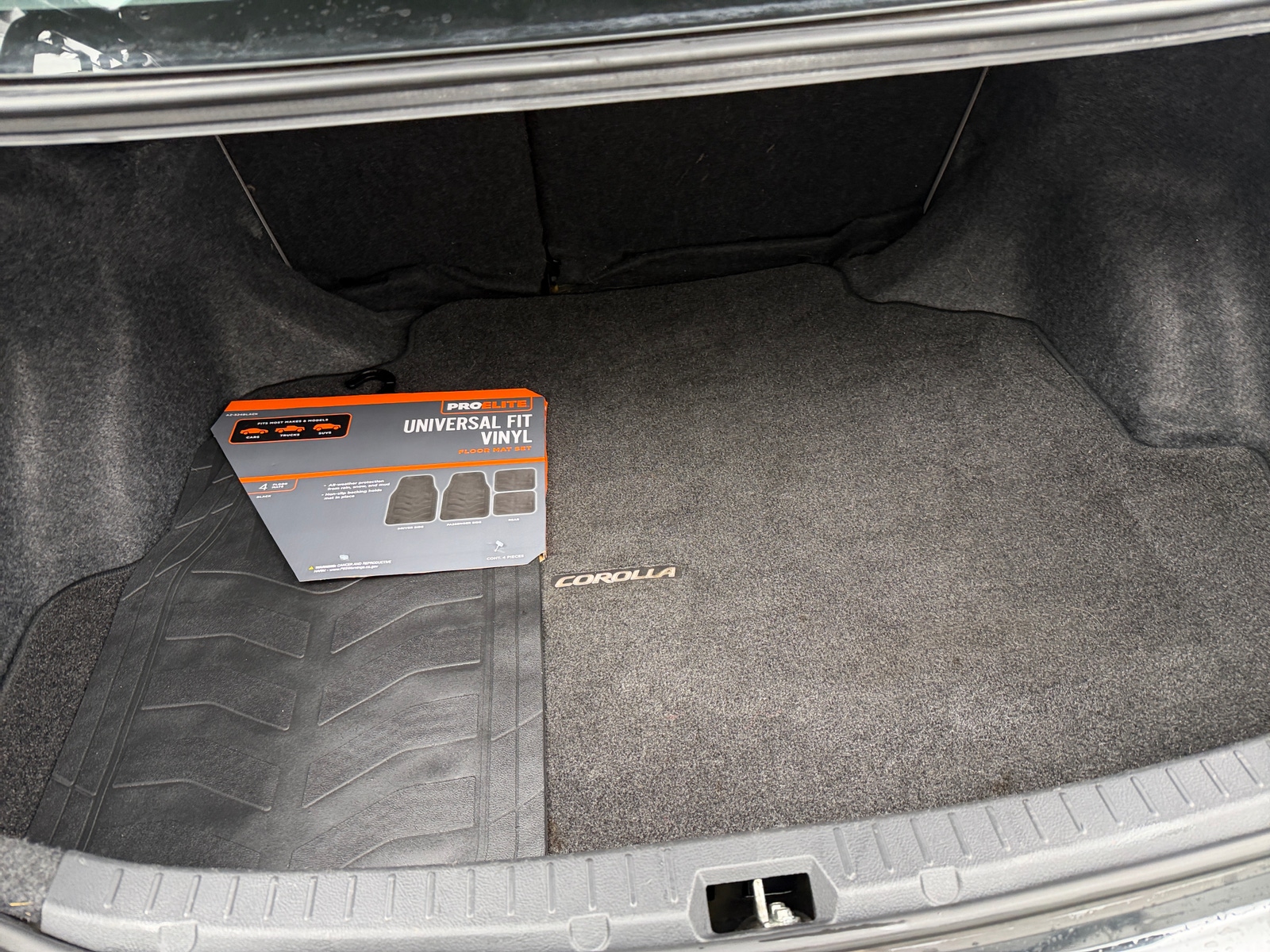 Thumbnail: 2012 Toyota Corolla - 7