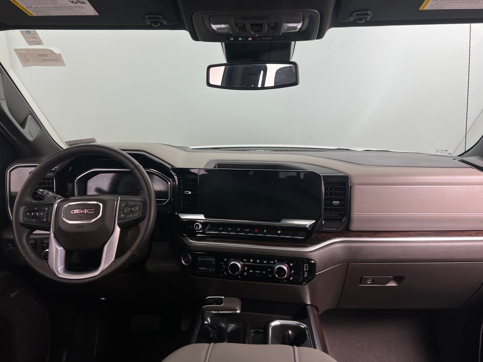 Thumbnail: 2025 GMC Sierra 1500 - 2