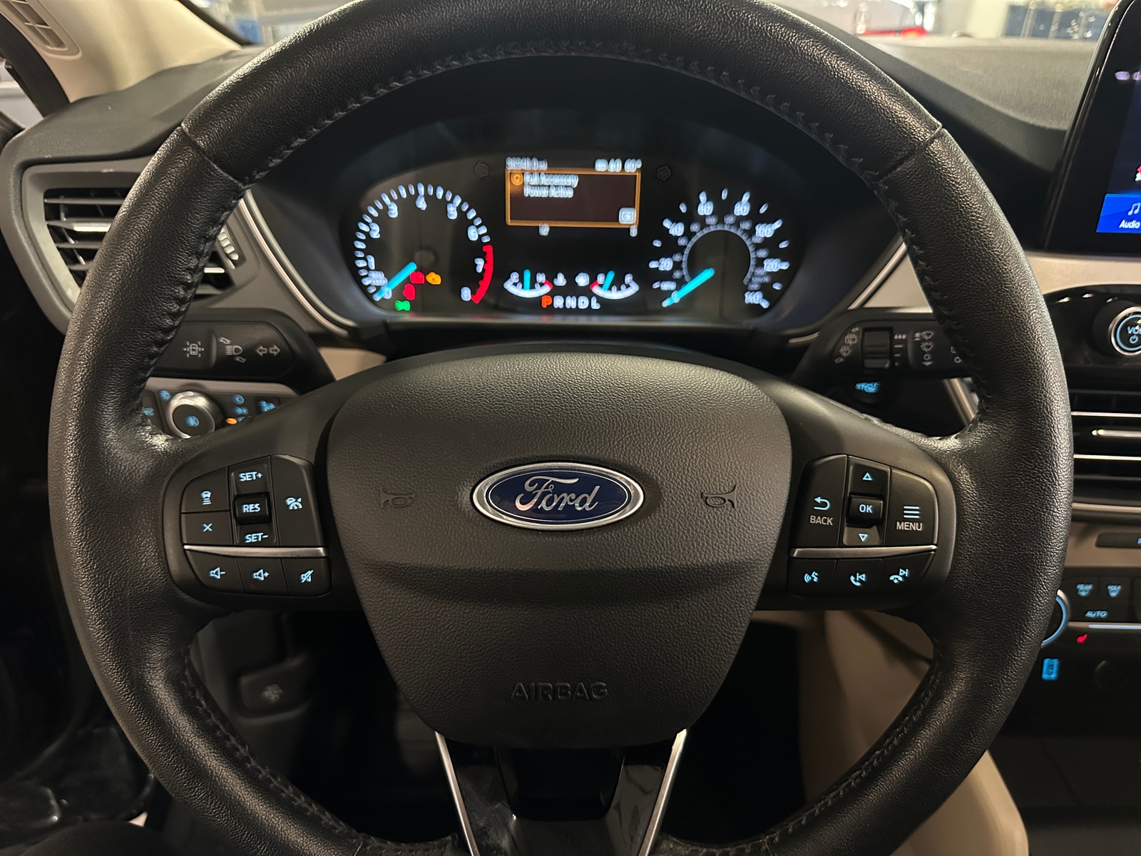 Thumbnail: 2020 Ford Escape - 4