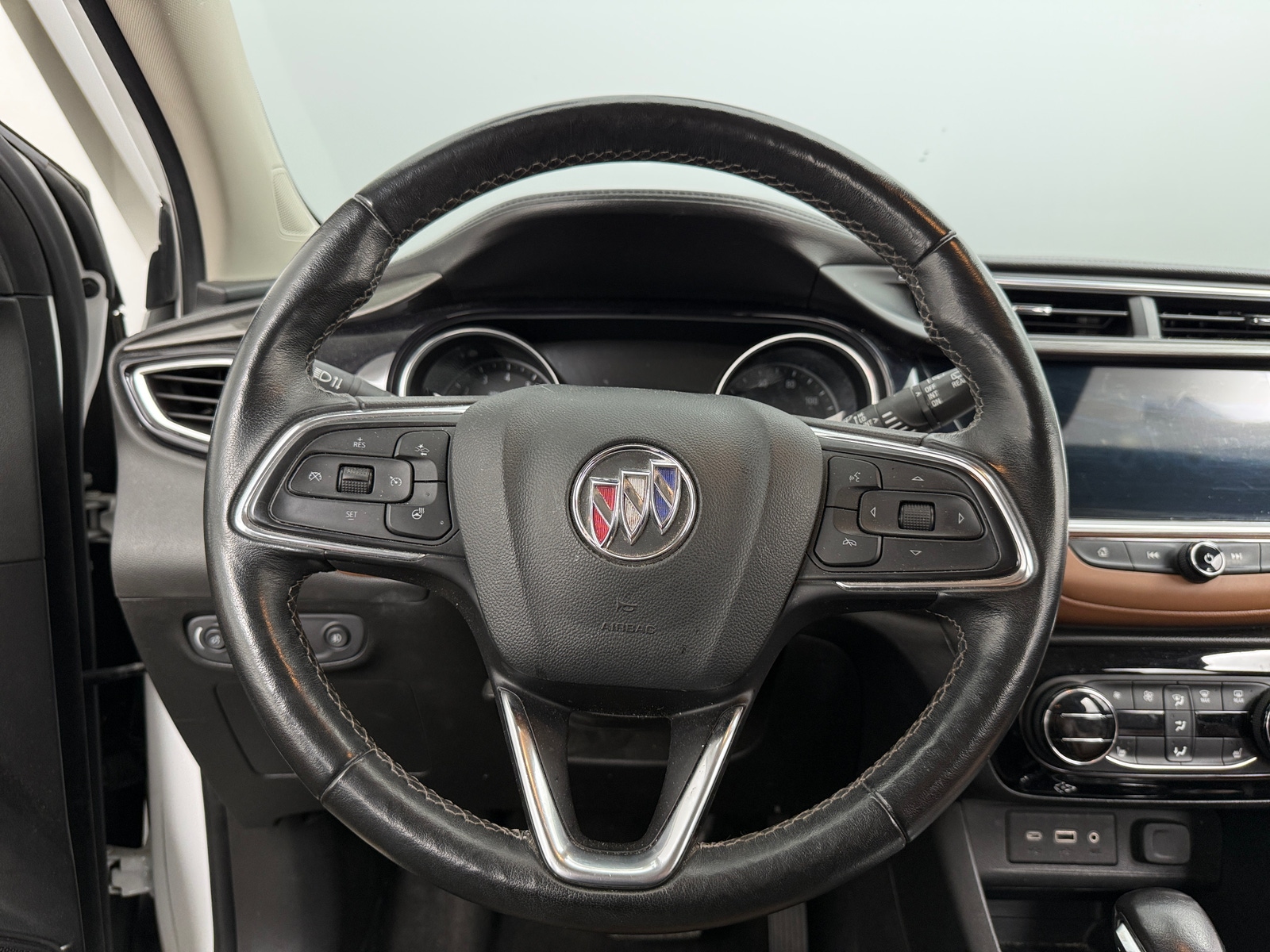 Thumbnail: 2021 Buick Encore GX - 4