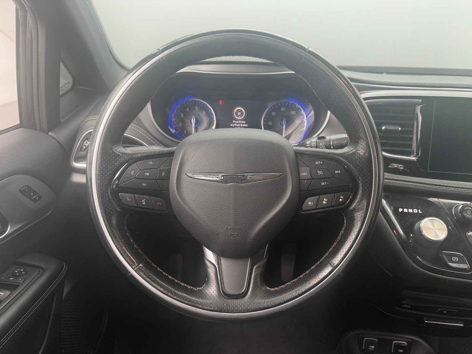 Thumbnail: 2019 Chrysler Pacifica - 4