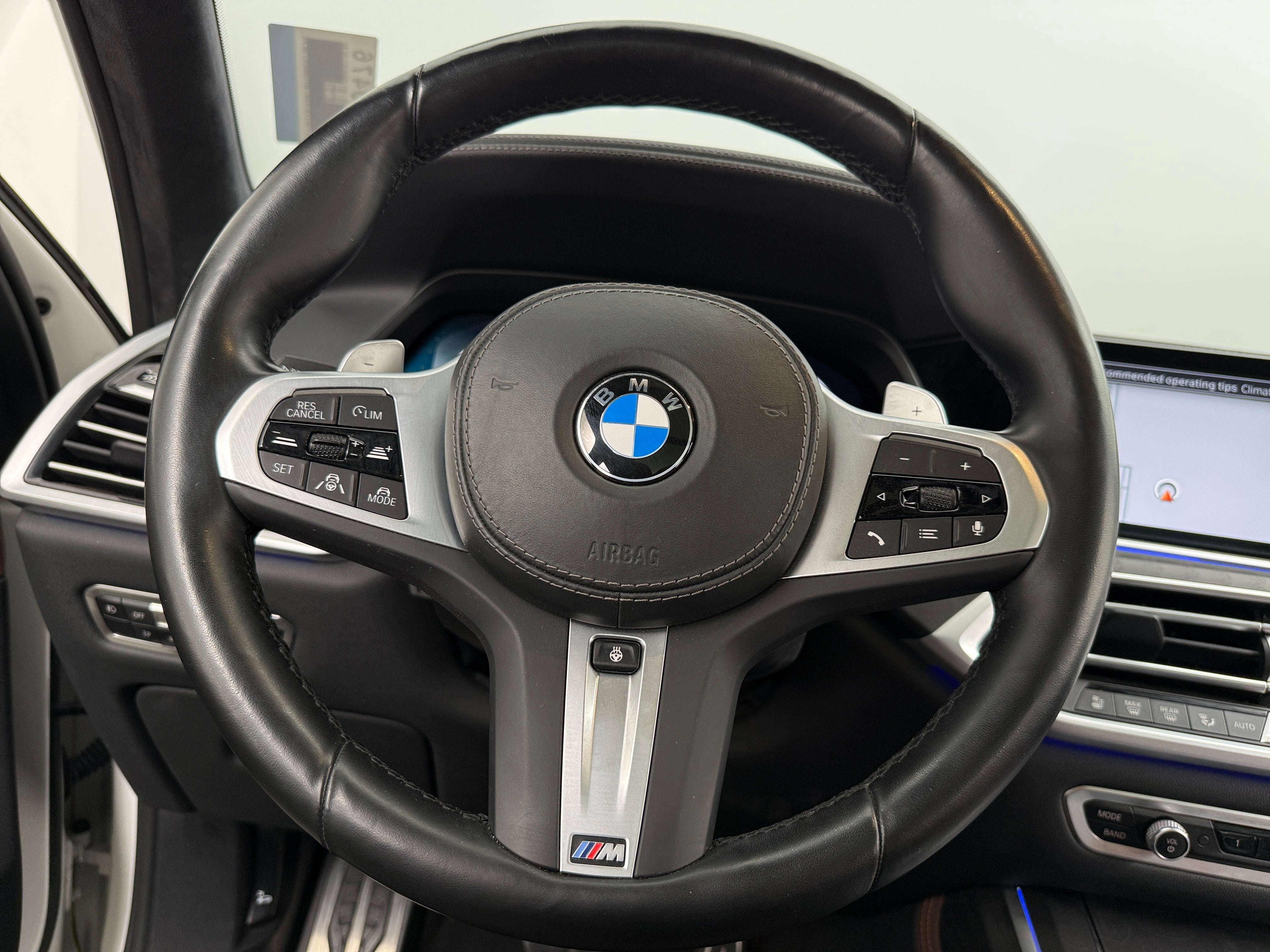 2022 BMW X7