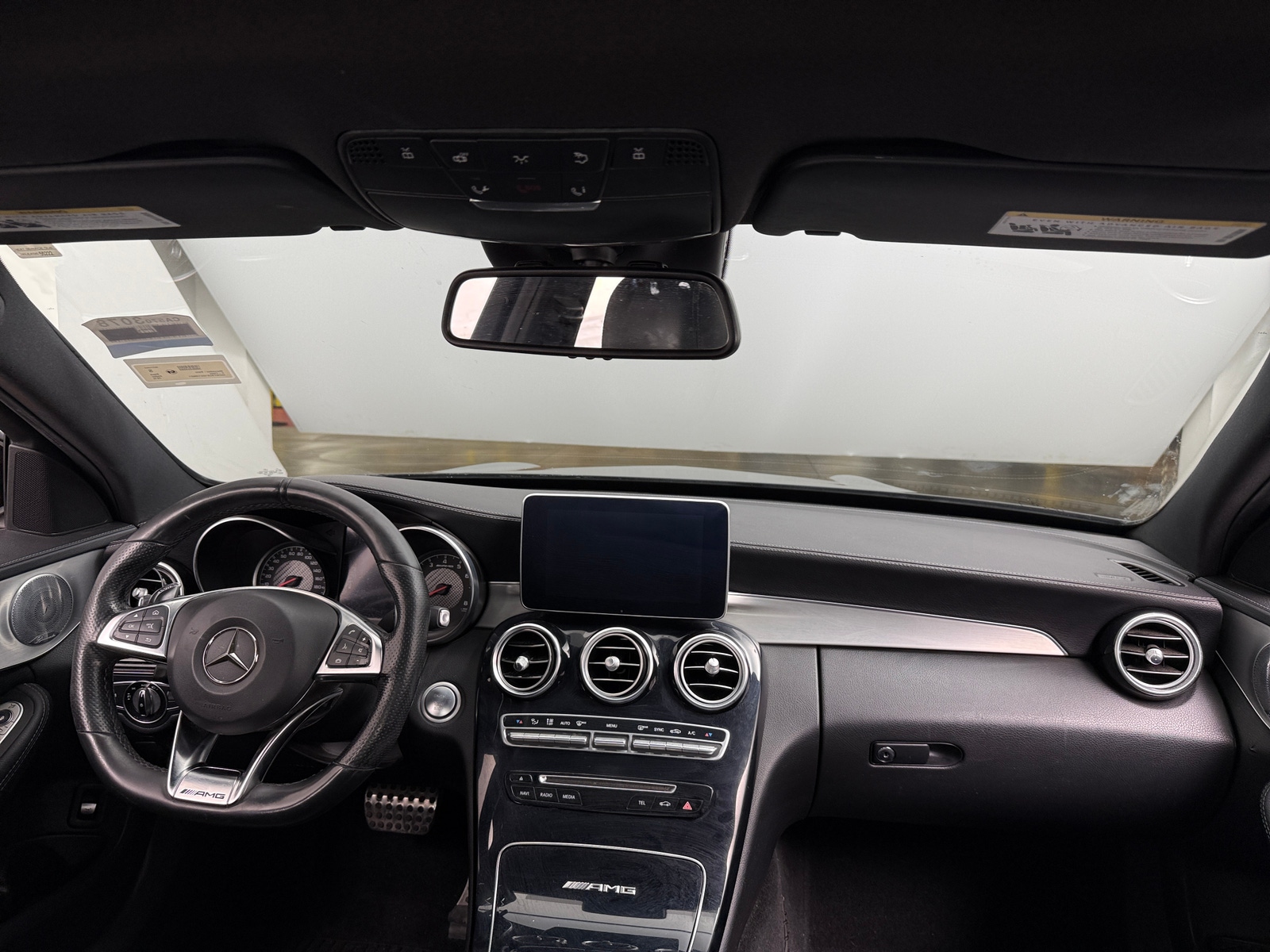 Thumbnail: 2016 Mercedes-Benz C-Class - 2