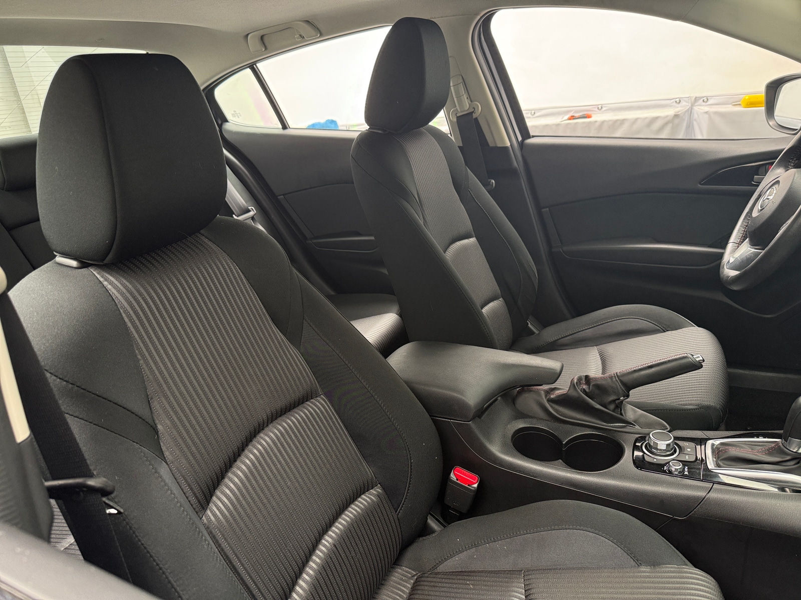 Thumbnail: 2016 Mazda Mazda3 - 2