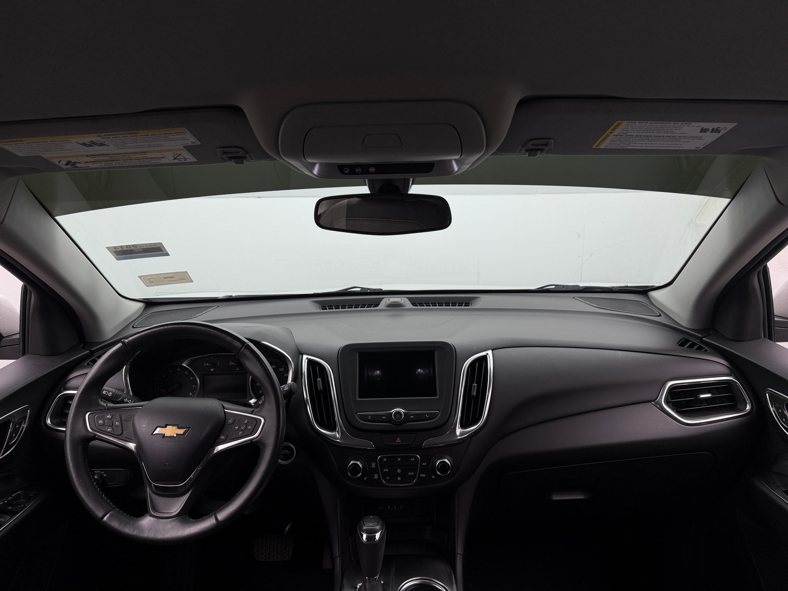 Thumbnail: 2019 Chevrolet Equinox - 3