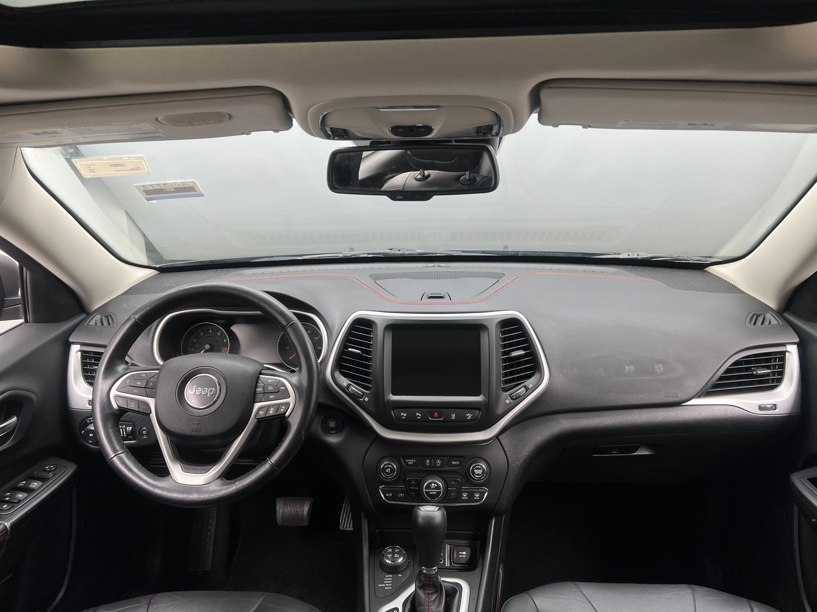Thumbnail: 2015 Jeep Cherokee - 2