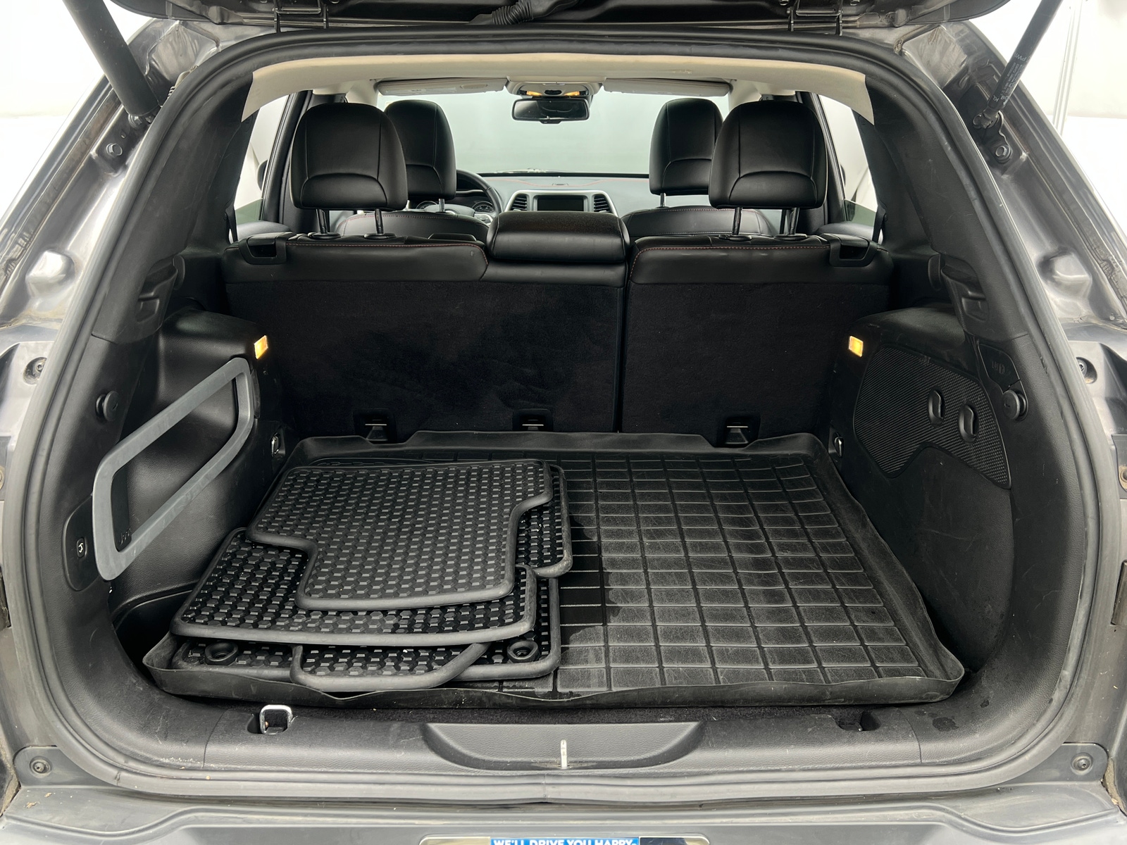 Thumbnail: 2015 Jeep Cherokee - 6