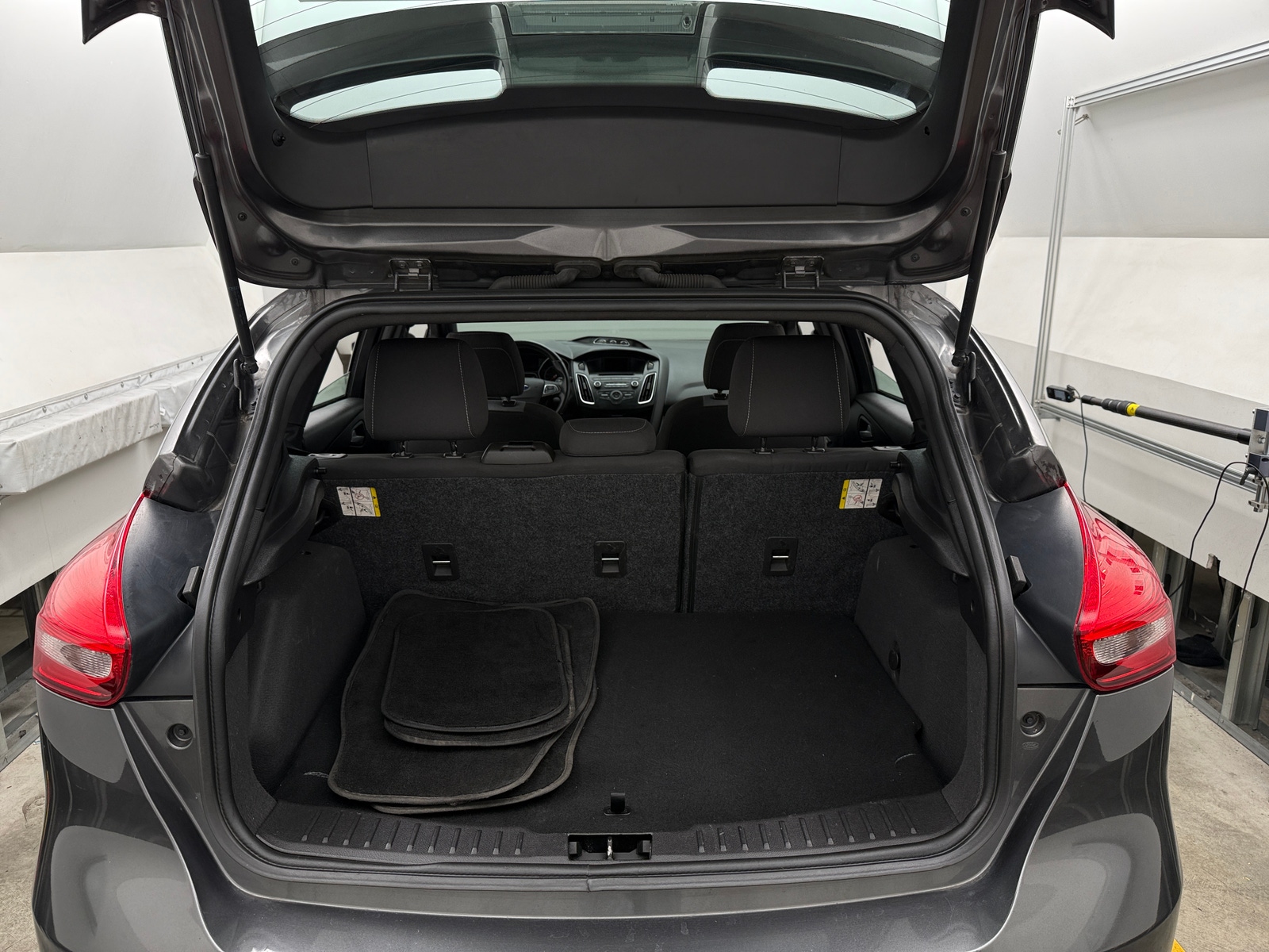 Thumbnail: 2015 Ford Focus - 7