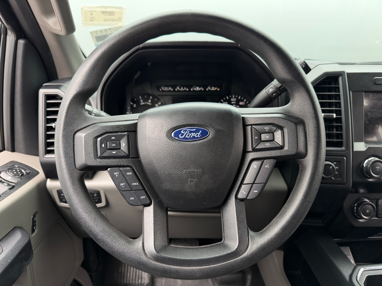 Thumbnail: 2020 Ford Econoline - 5