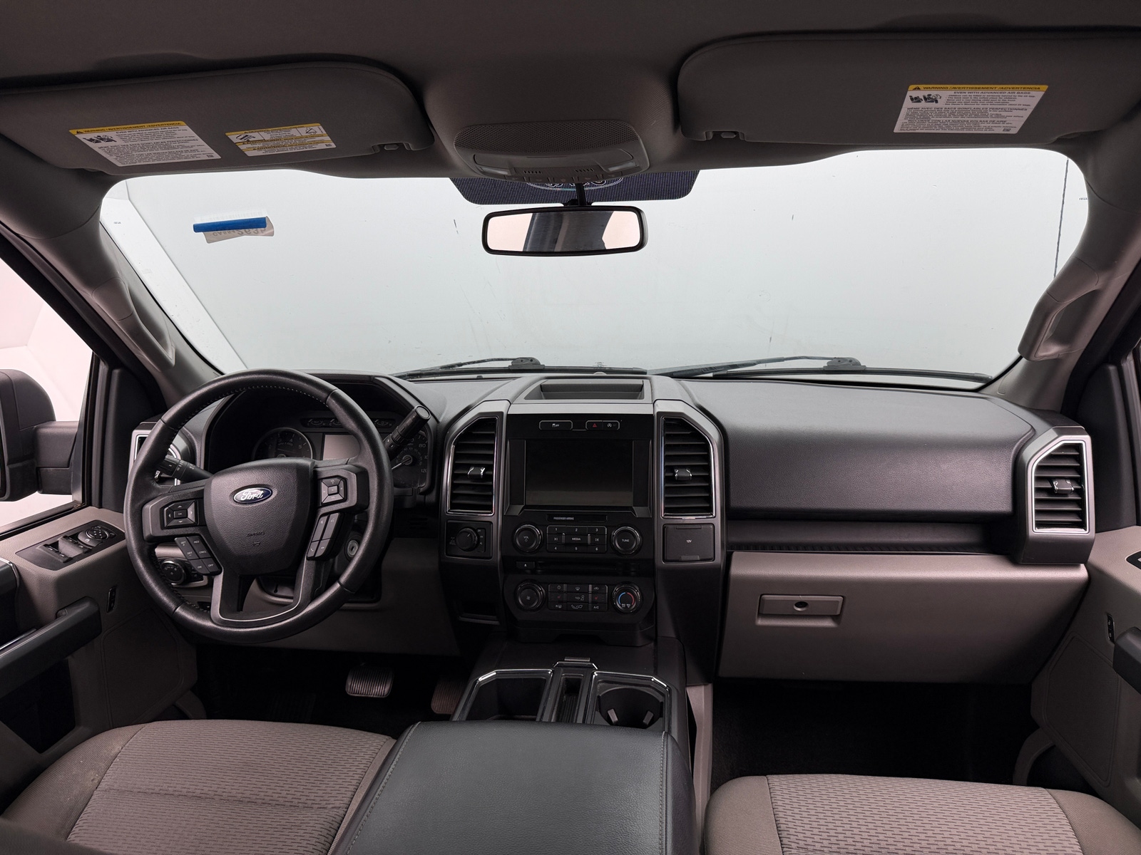 Thumbnail: 2018 Ford Econoline - 3
