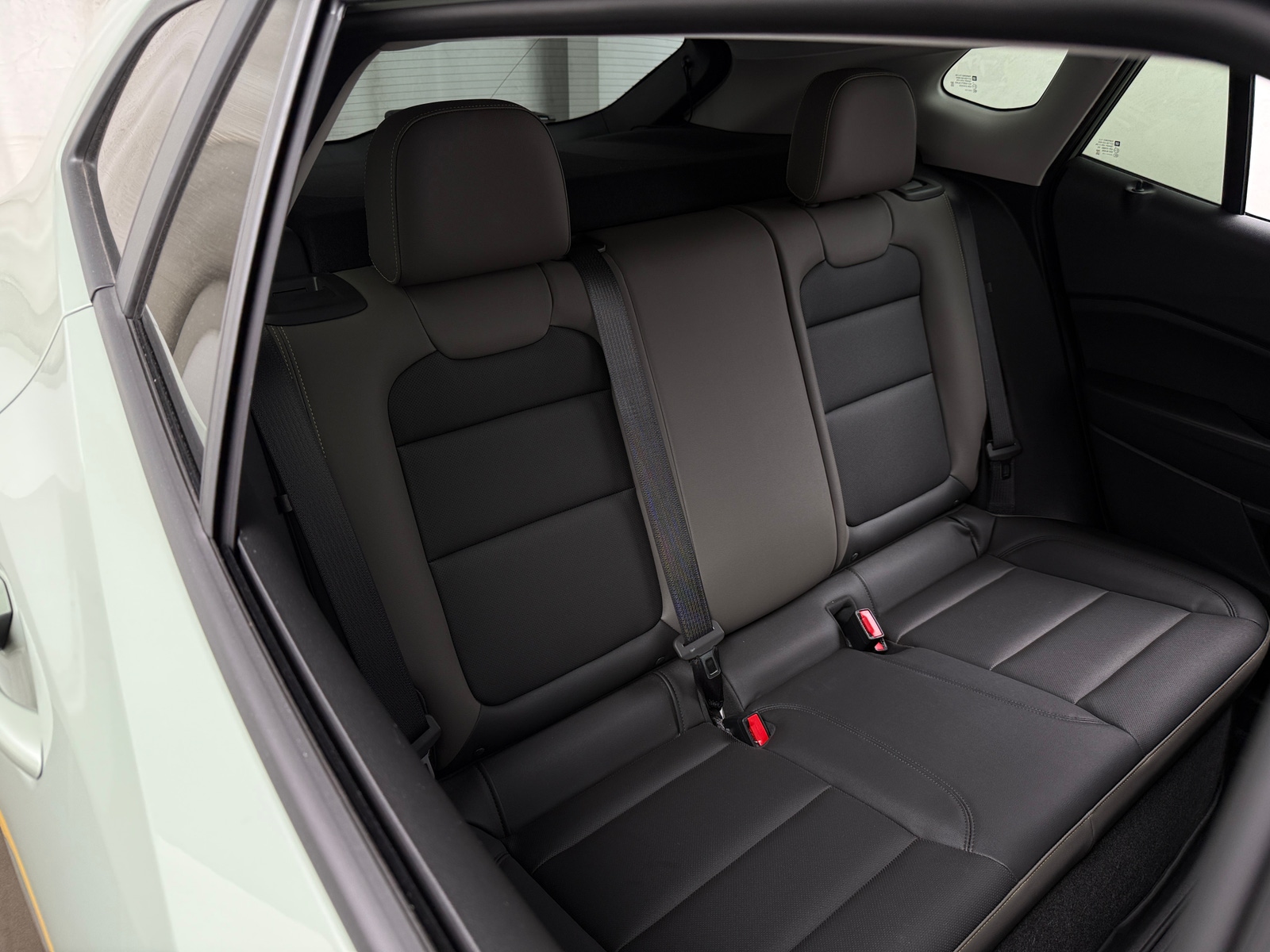 Thumbnail: 2025 Chevrolet Trax - 5