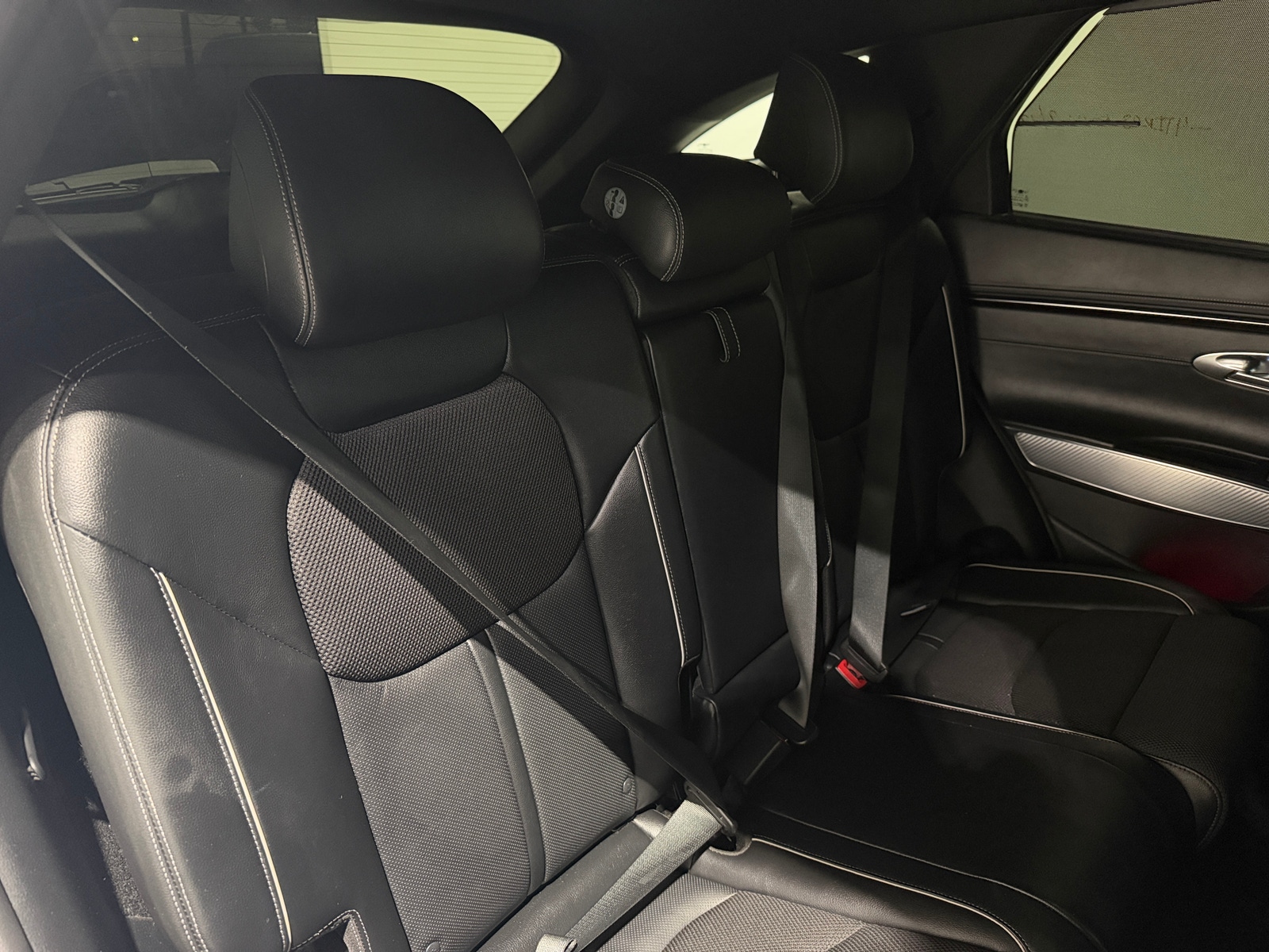 Thumbnail: 2023 Genesis GV70 - 6