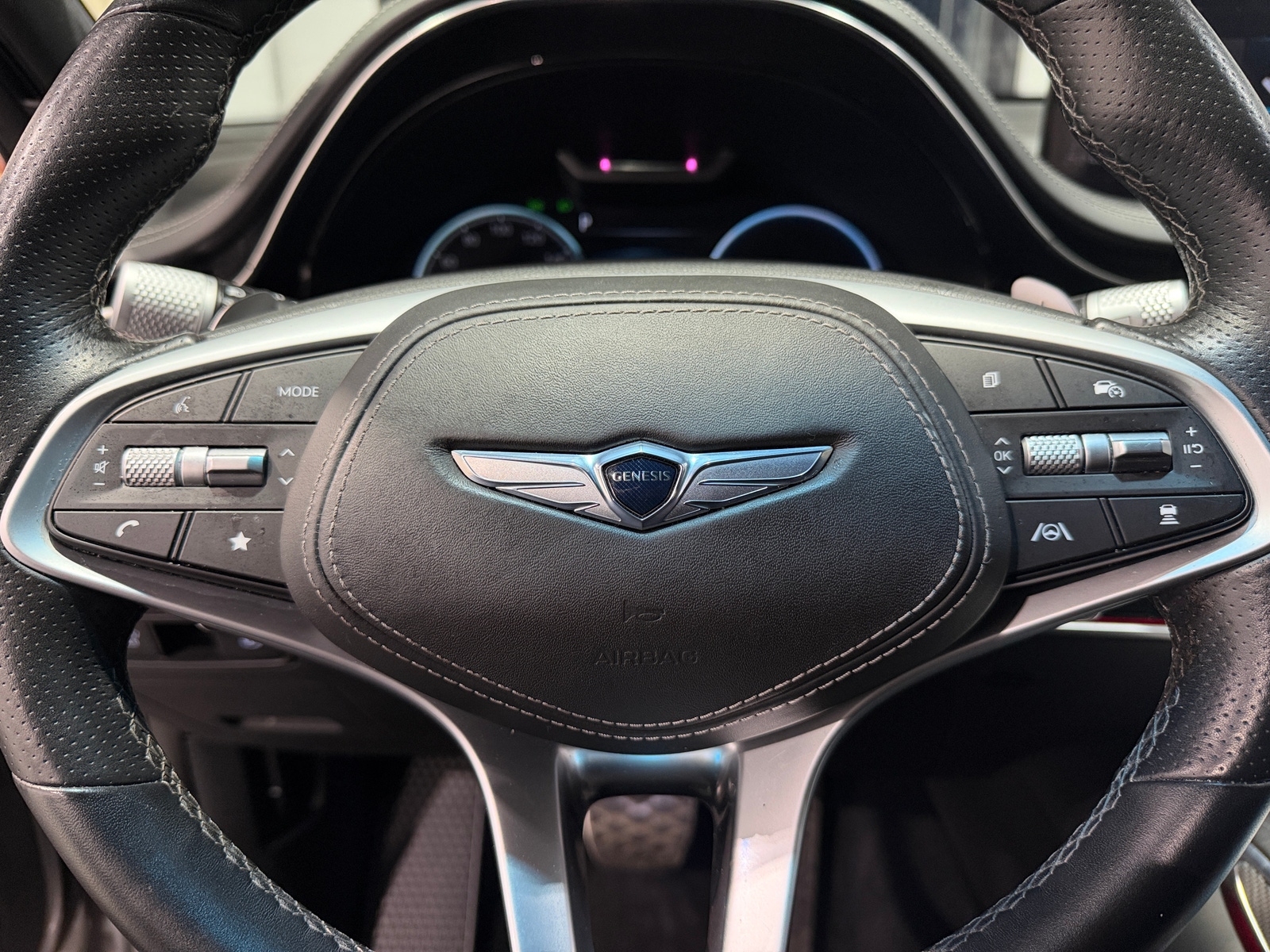 Thumbnail: 2023 Genesis GV70 - 5