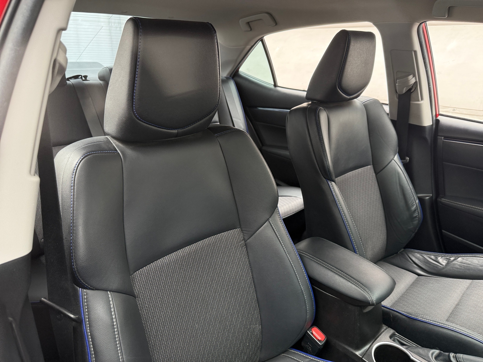 Thumbnail: 2019 Toyota Corolla - 2