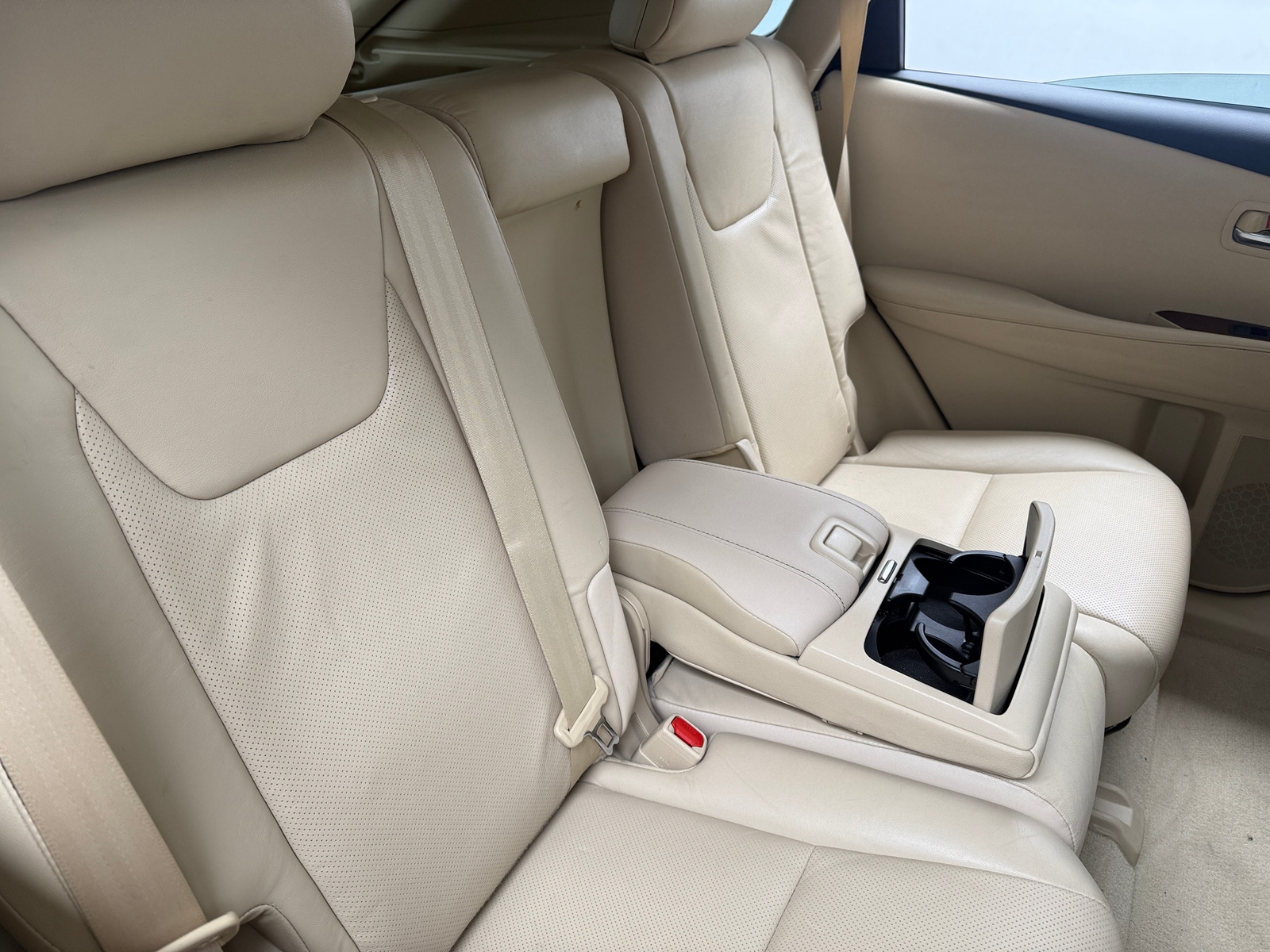 Thumbnail: 2015 Lexus RX - 6