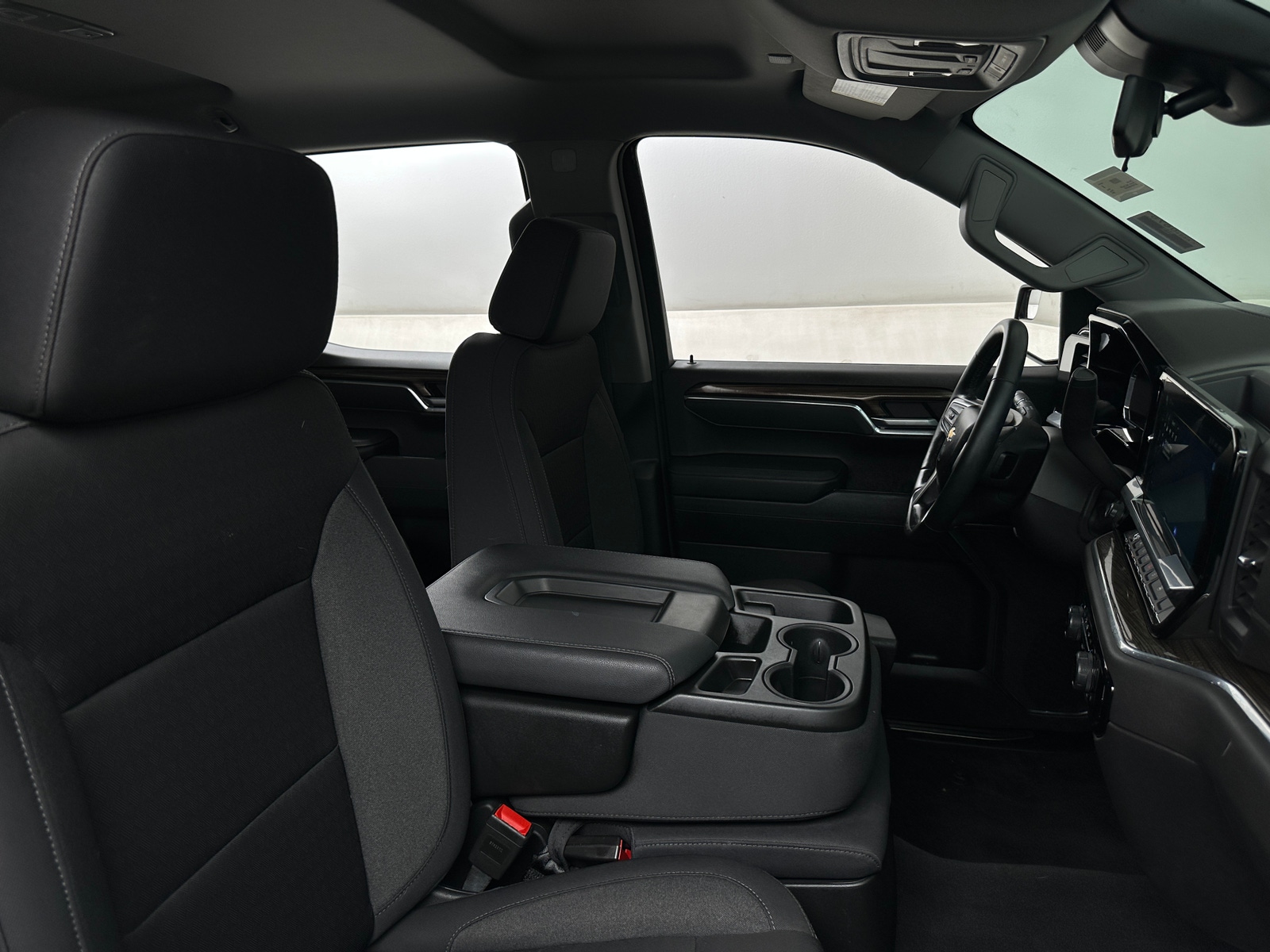 Thumbnail: 2024 Chevrolet Silverado 1500 - 2