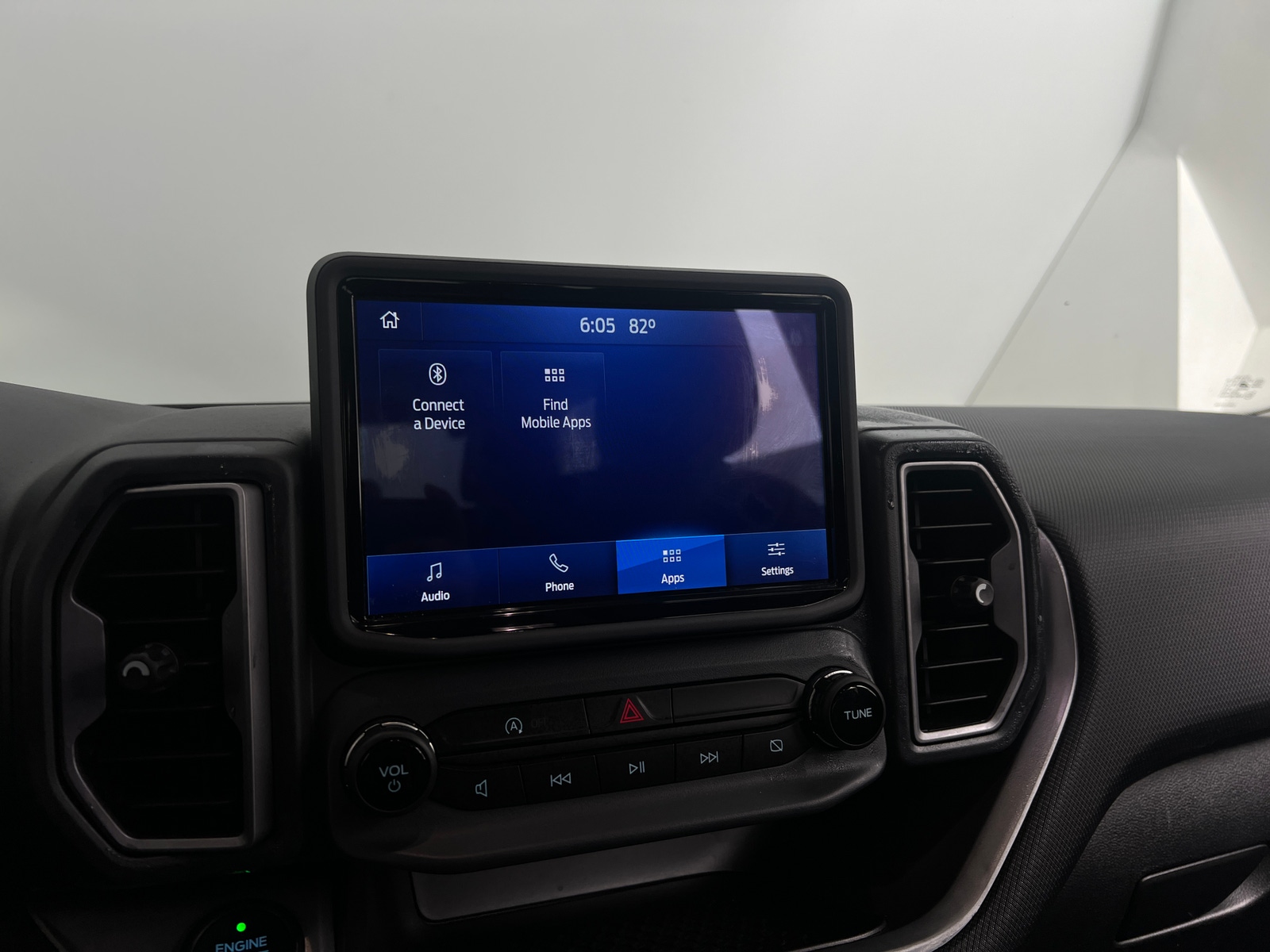 Thumbnail: 2021 Ford Bronco Sport - 4