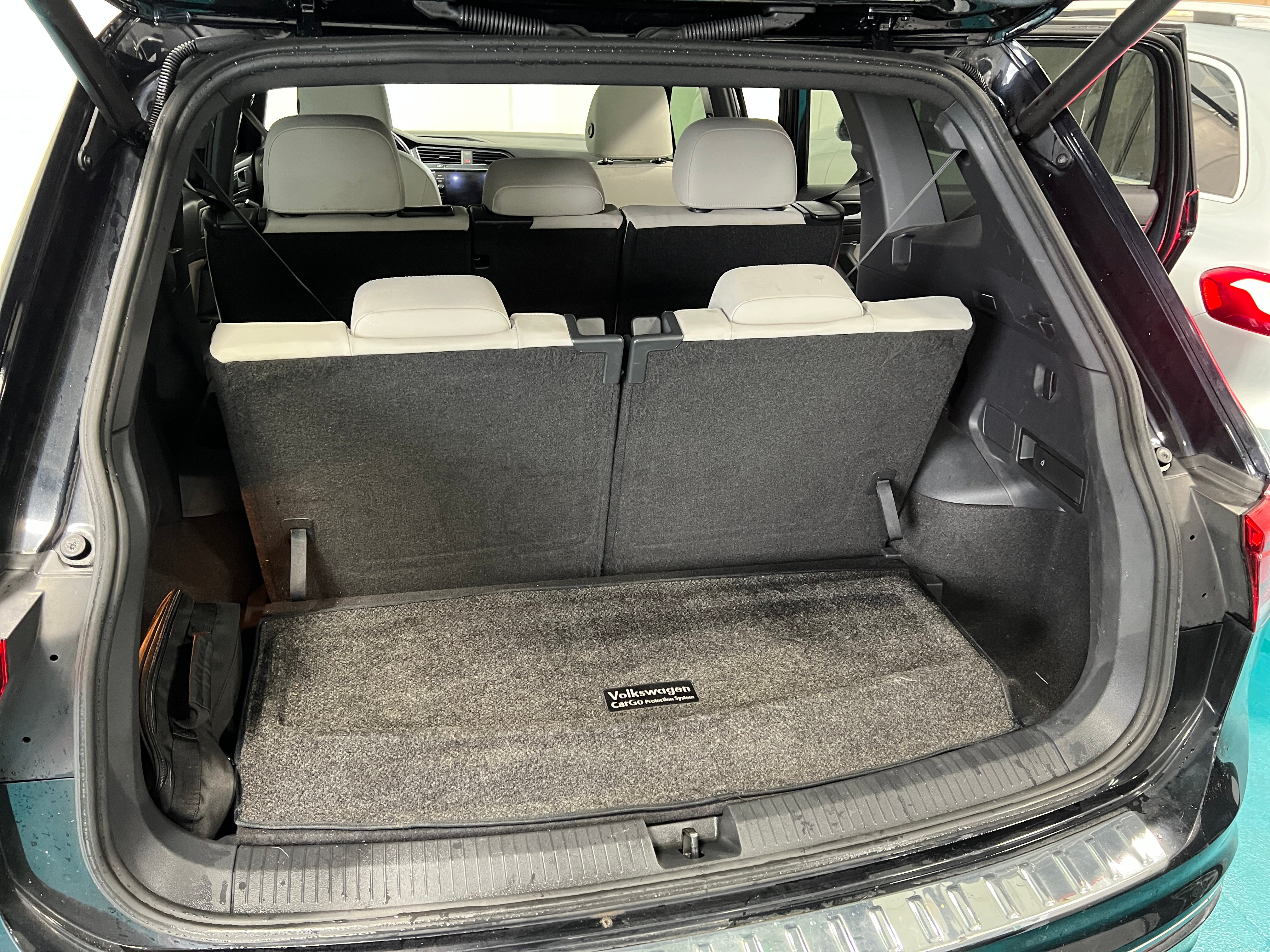 2020 Volkswagen Tiguan SEL Premium R-Line
