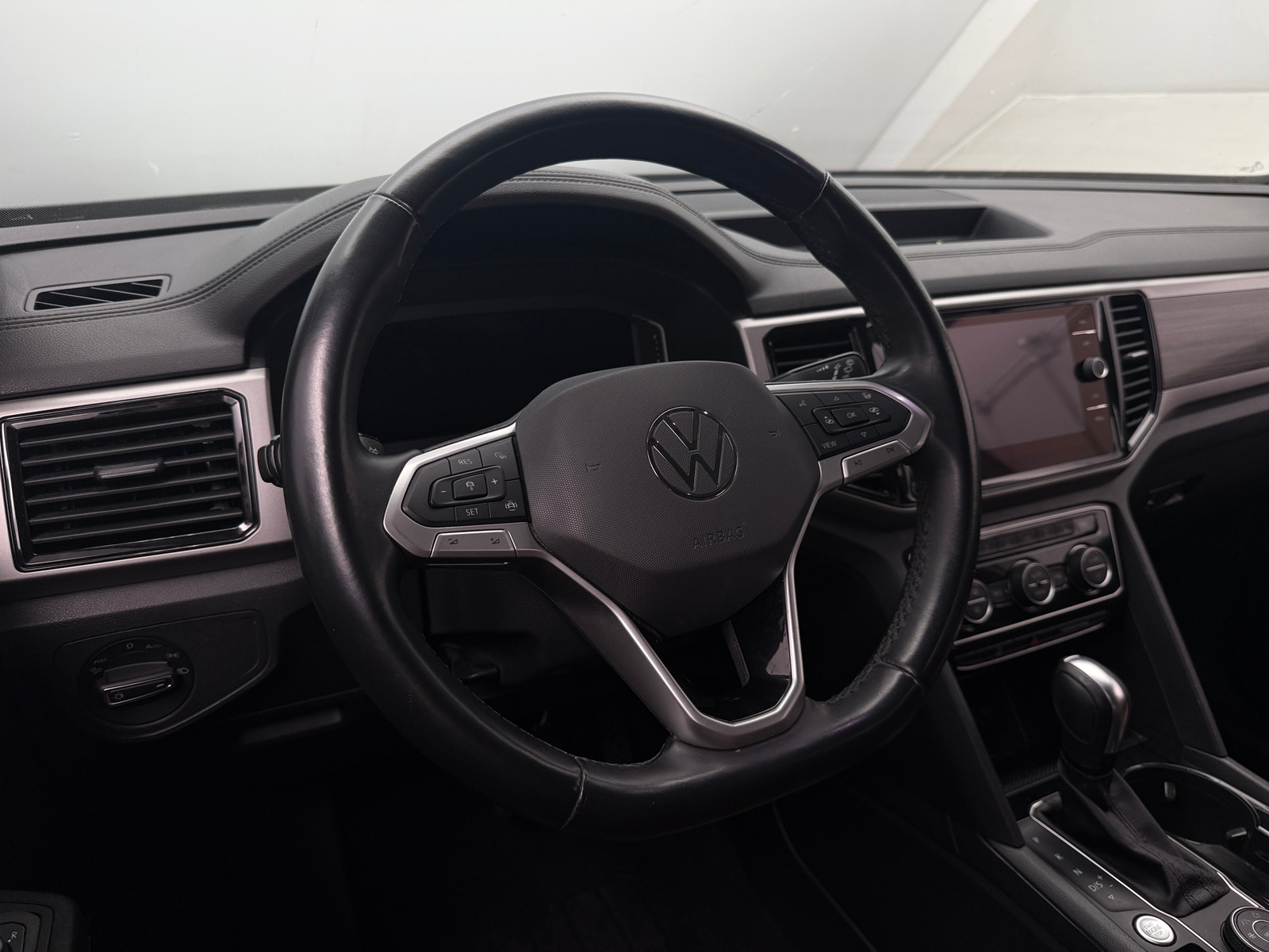 Thumbnail: 2021 Volkswagen Atlas - 5