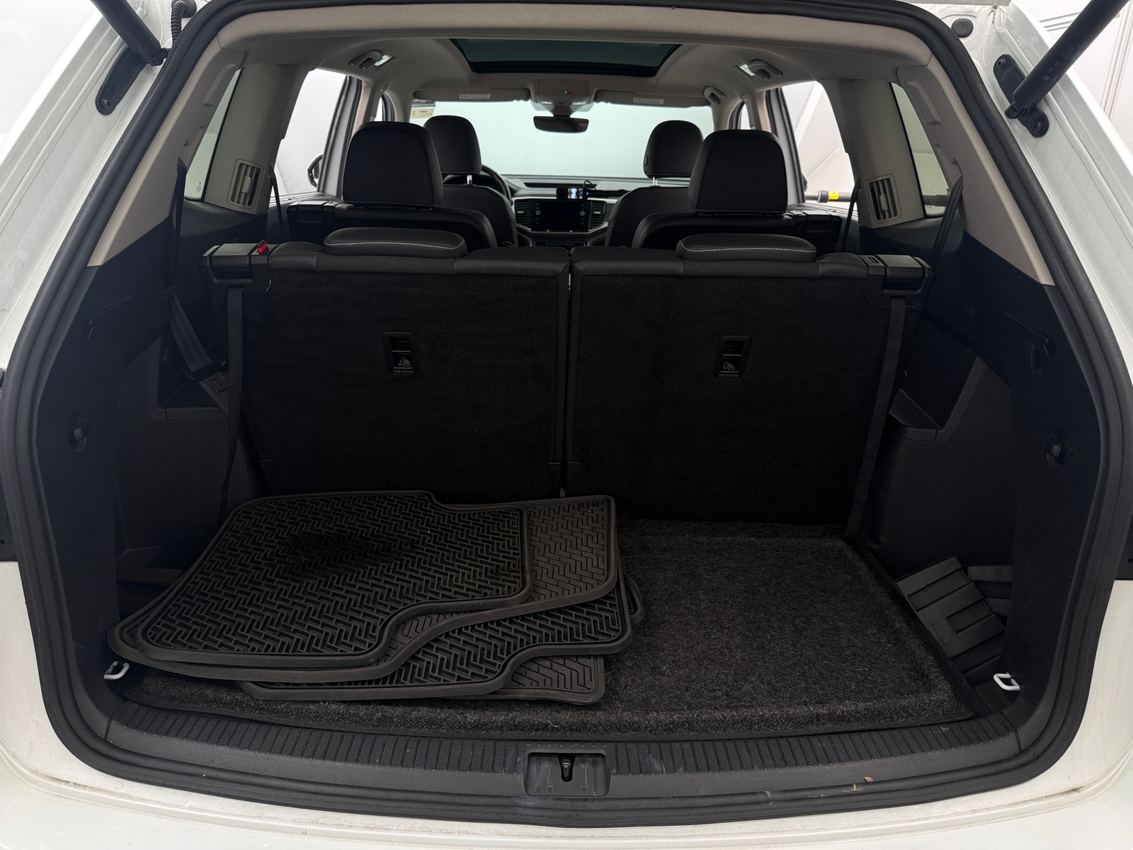 Thumbnail: 2021 Volkswagen Atlas - 7
