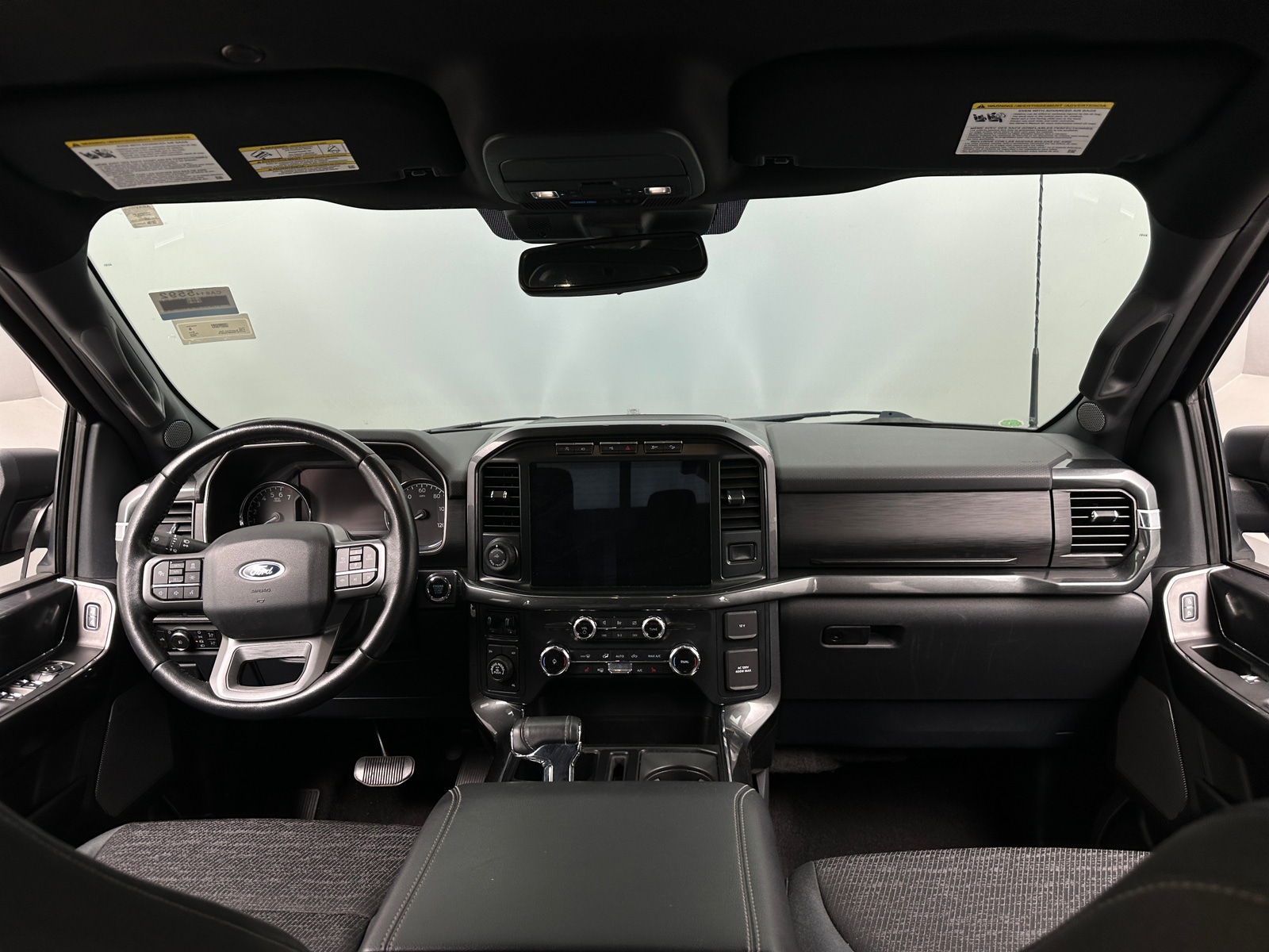 Thumbnail: 2022 Ford Econoline - 3