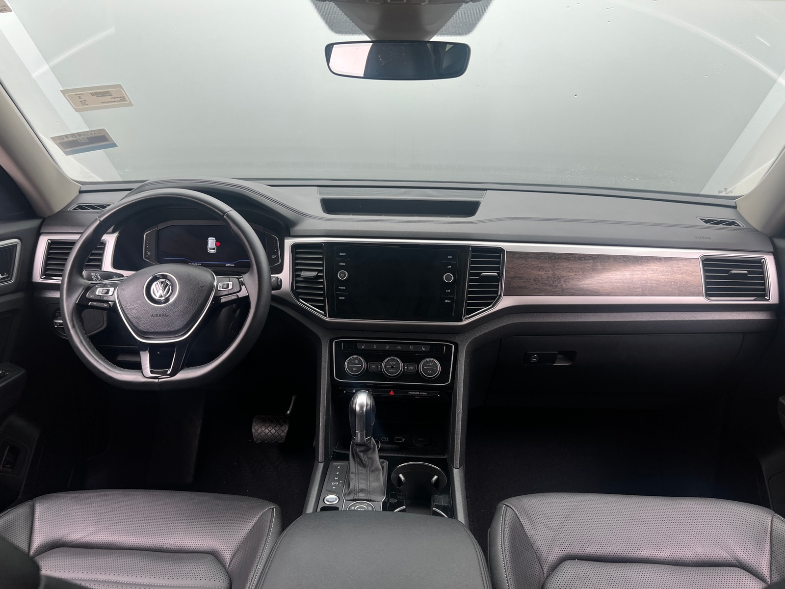 Thumbnail: 2019 Volkswagen Atlas - 3