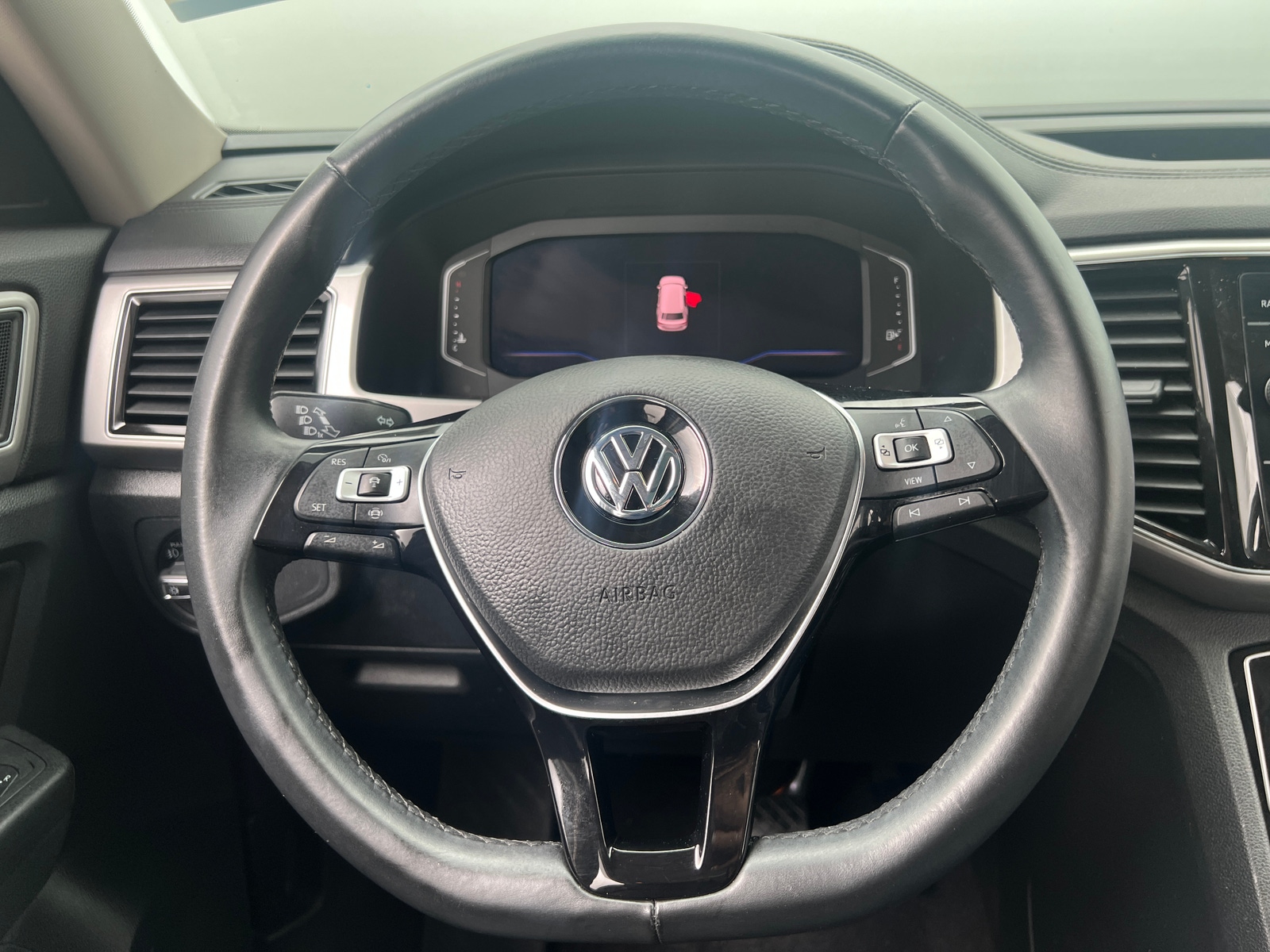 Thumbnail: 2019 Volkswagen Atlas - 5