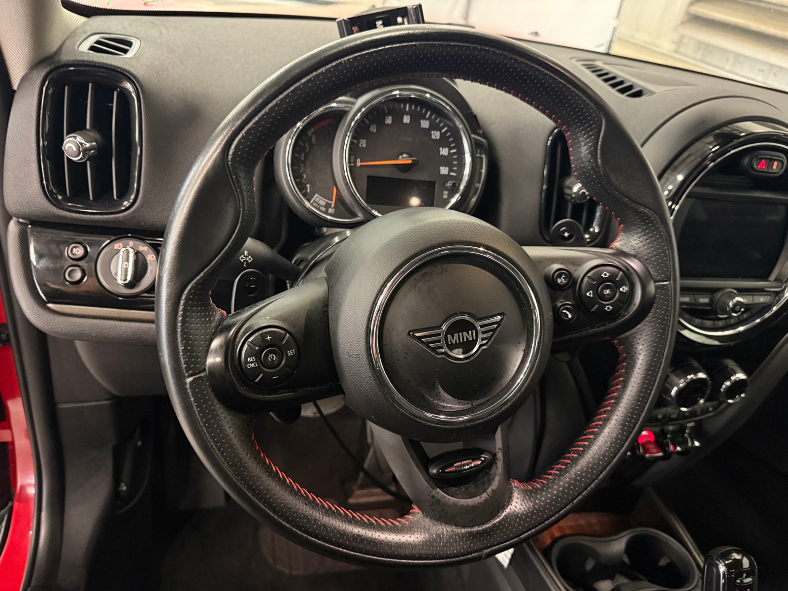Thumbnail: 2020 MINI Cooper Countryman - 4