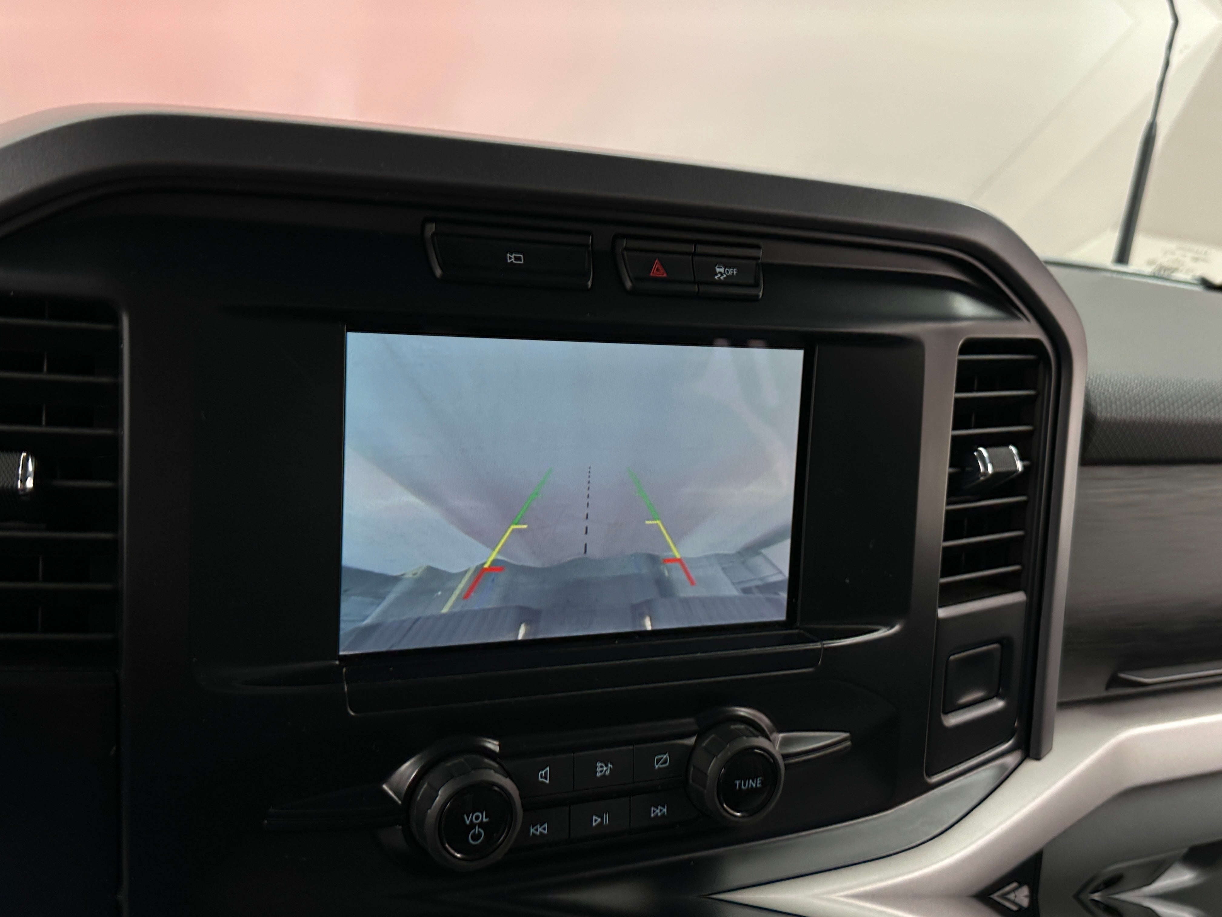 2023 Ford F-150 XLT - Photo 11