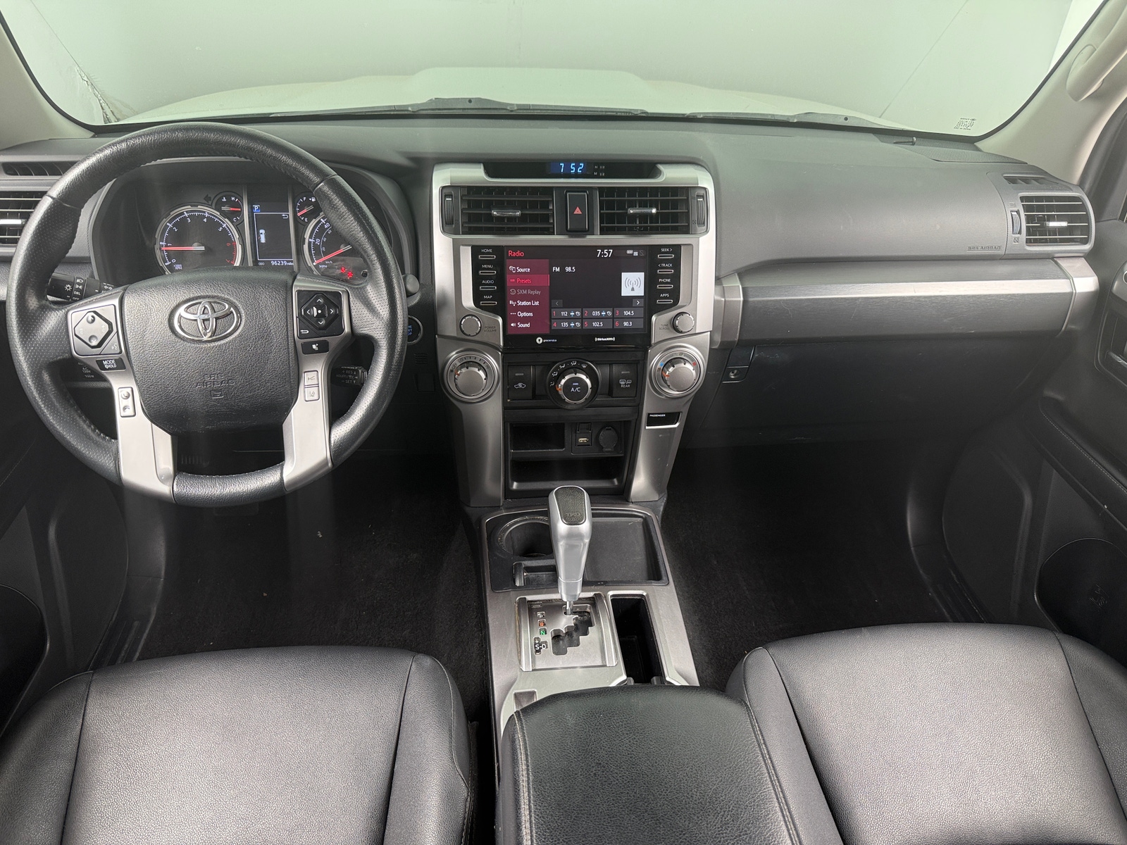 Thumbnail: 2022 Toyota 4Runner - 3