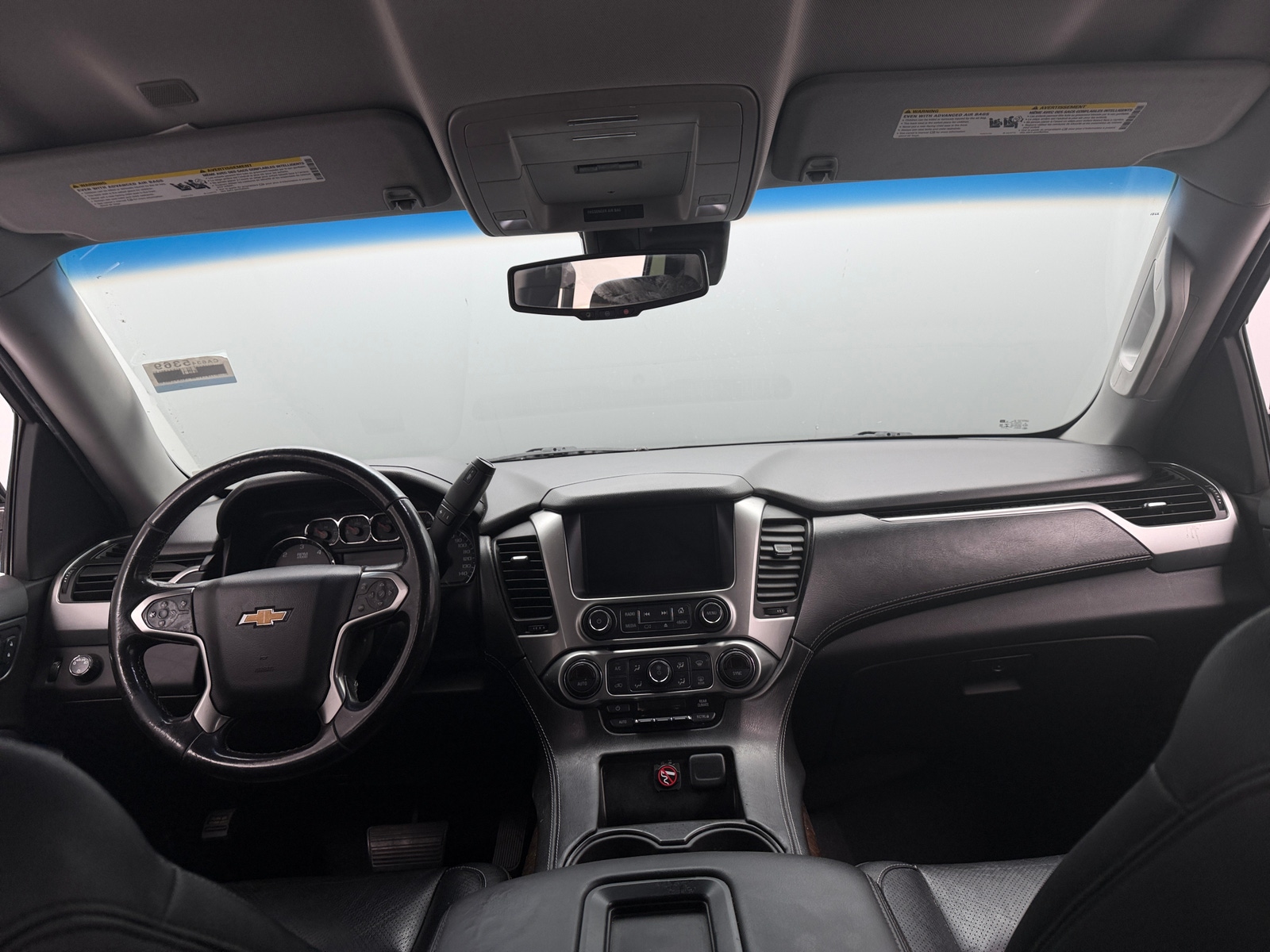 Thumbnail: 2019 Chevrolet Tahoe - 3