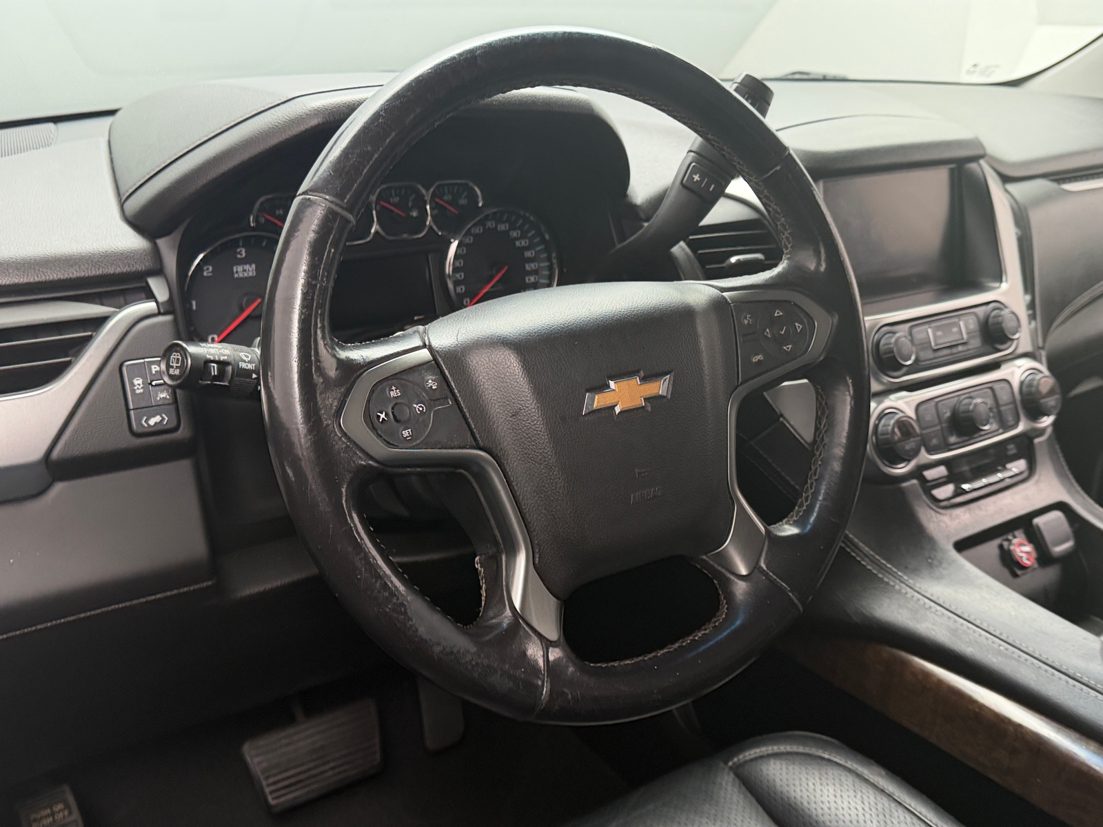 Thumbnail: 2019 Chevrolet Tahoe - 5