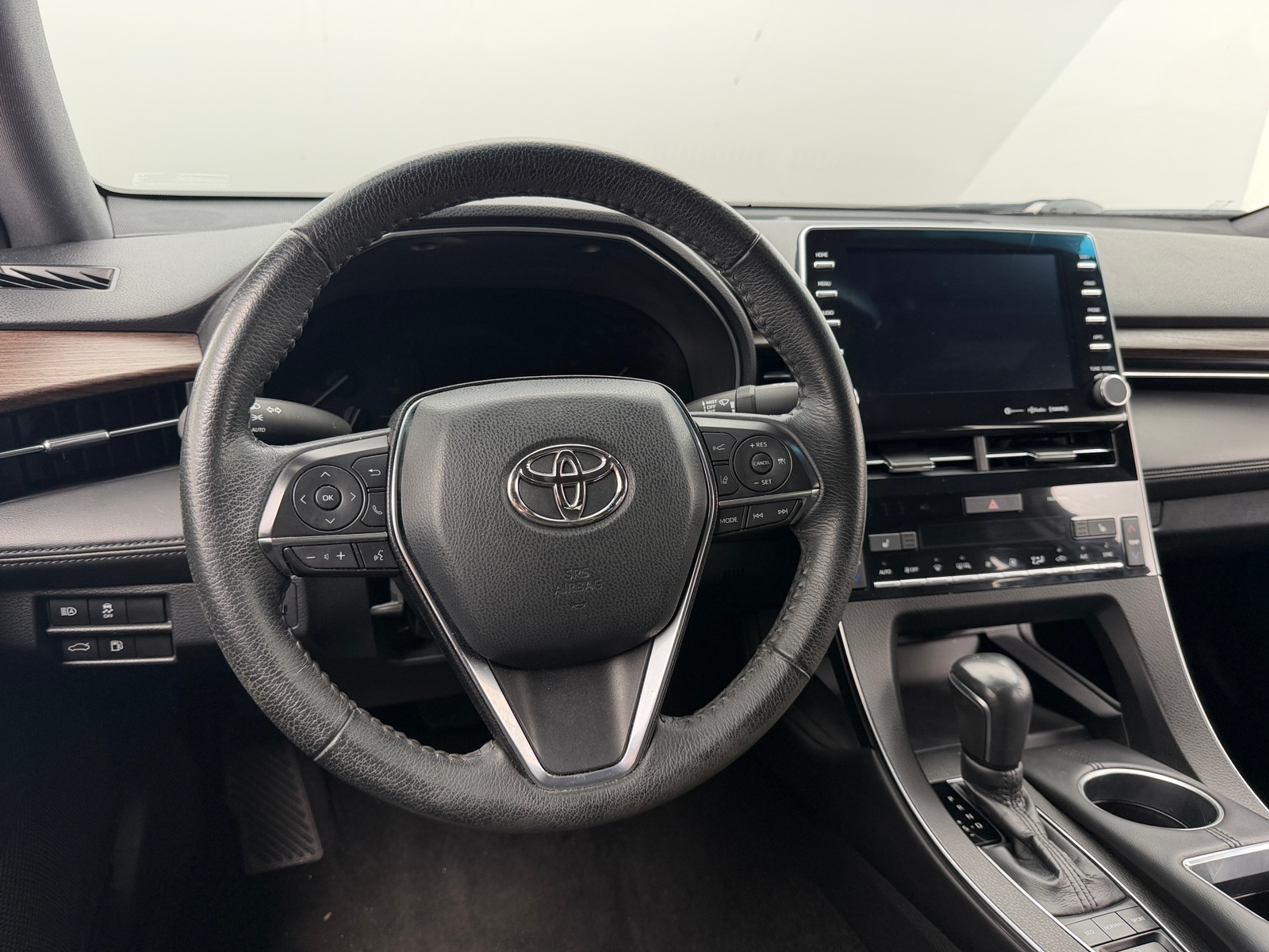 Thumbnail: 2021 Toyota Avalon - 5