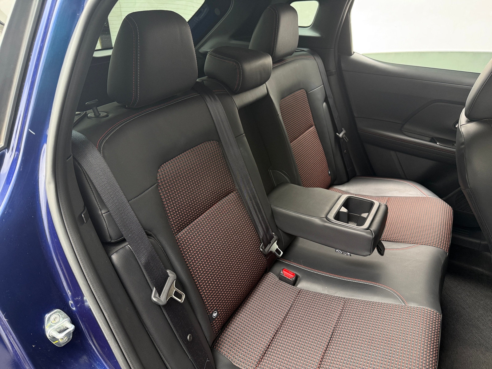 Thumbnail: 2025 Nissan Kicks - 5