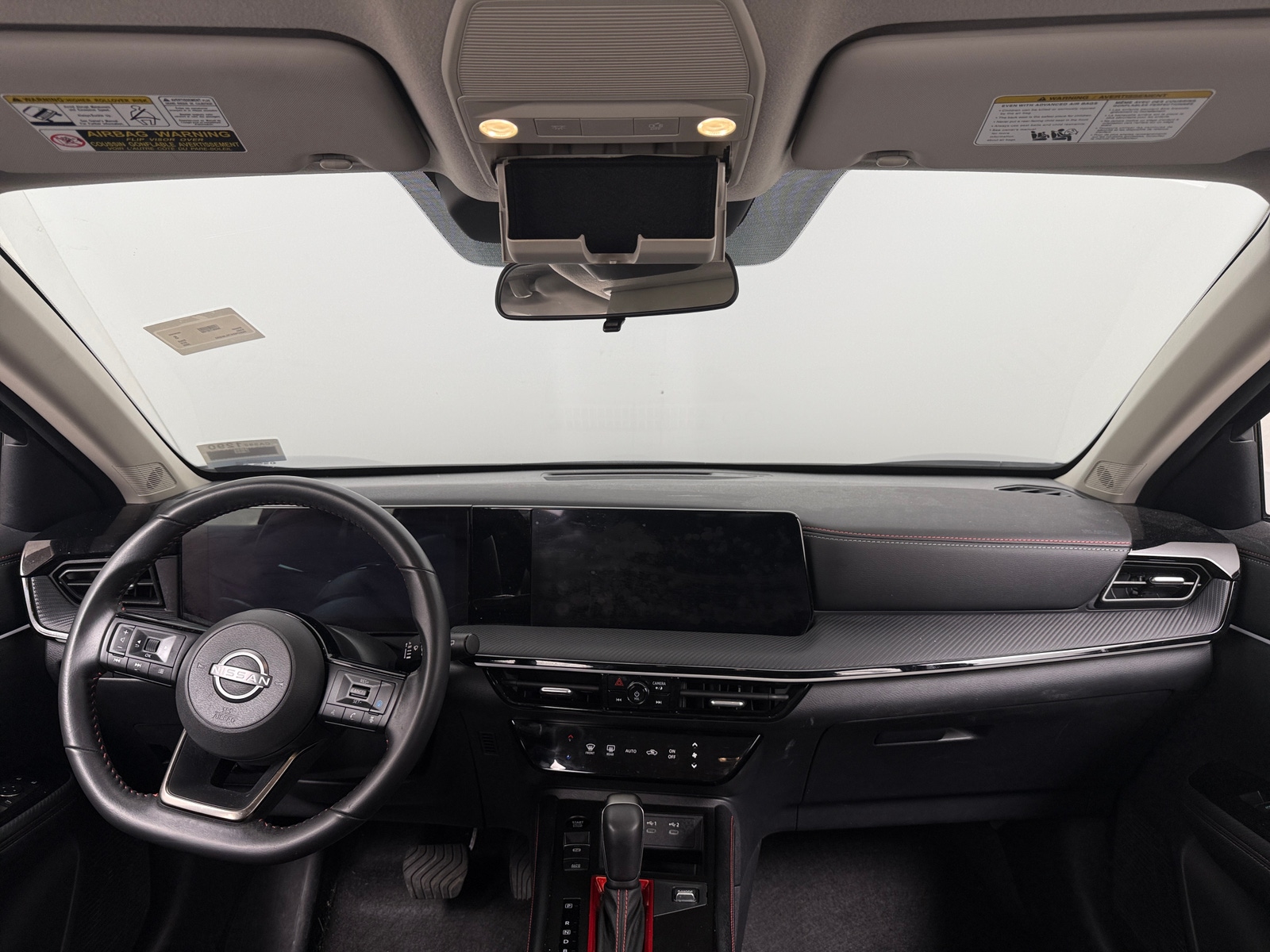 Thumbnail: 2025 Nissan Kicks - 2