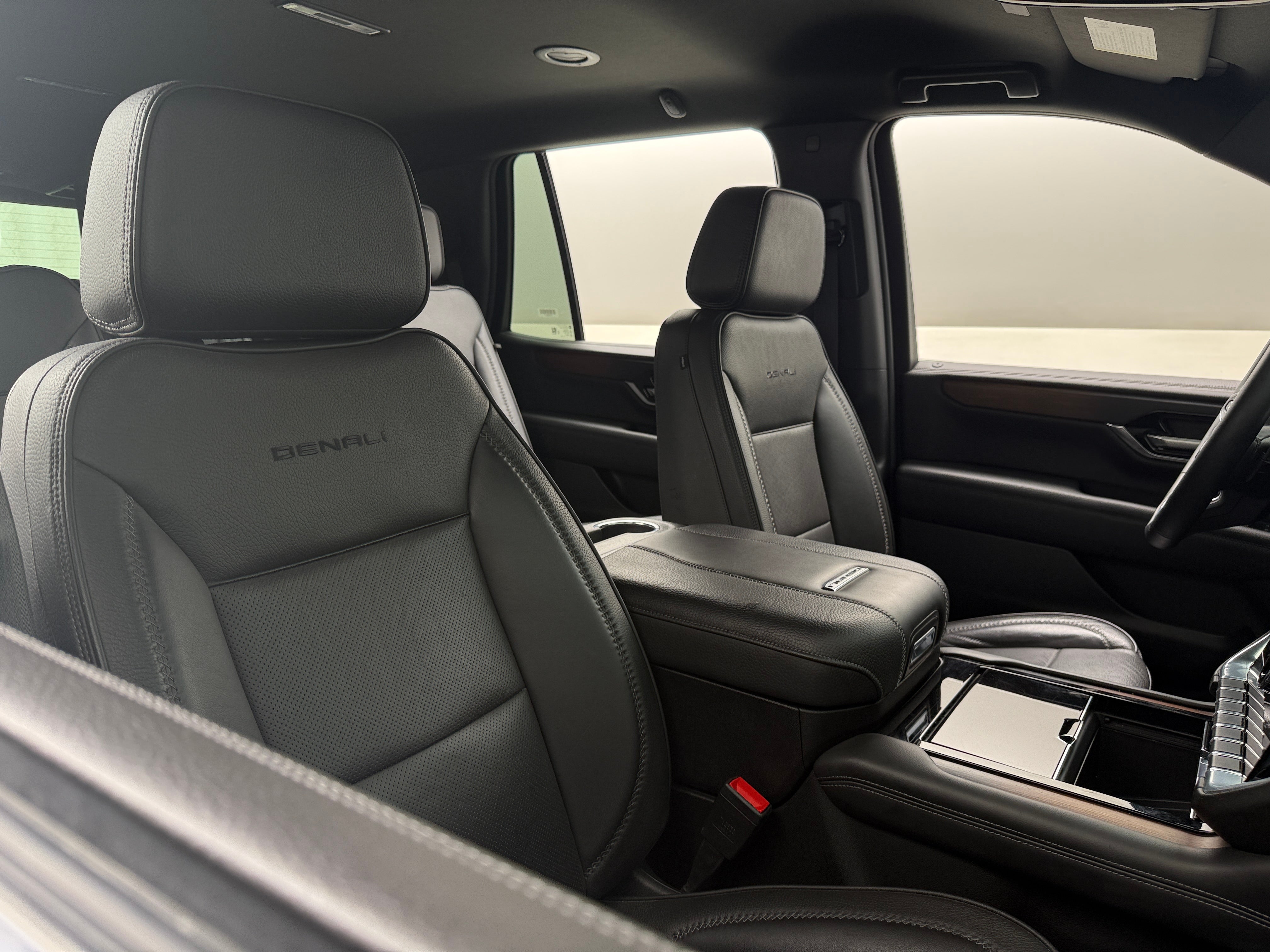 2025 GMC Yukon