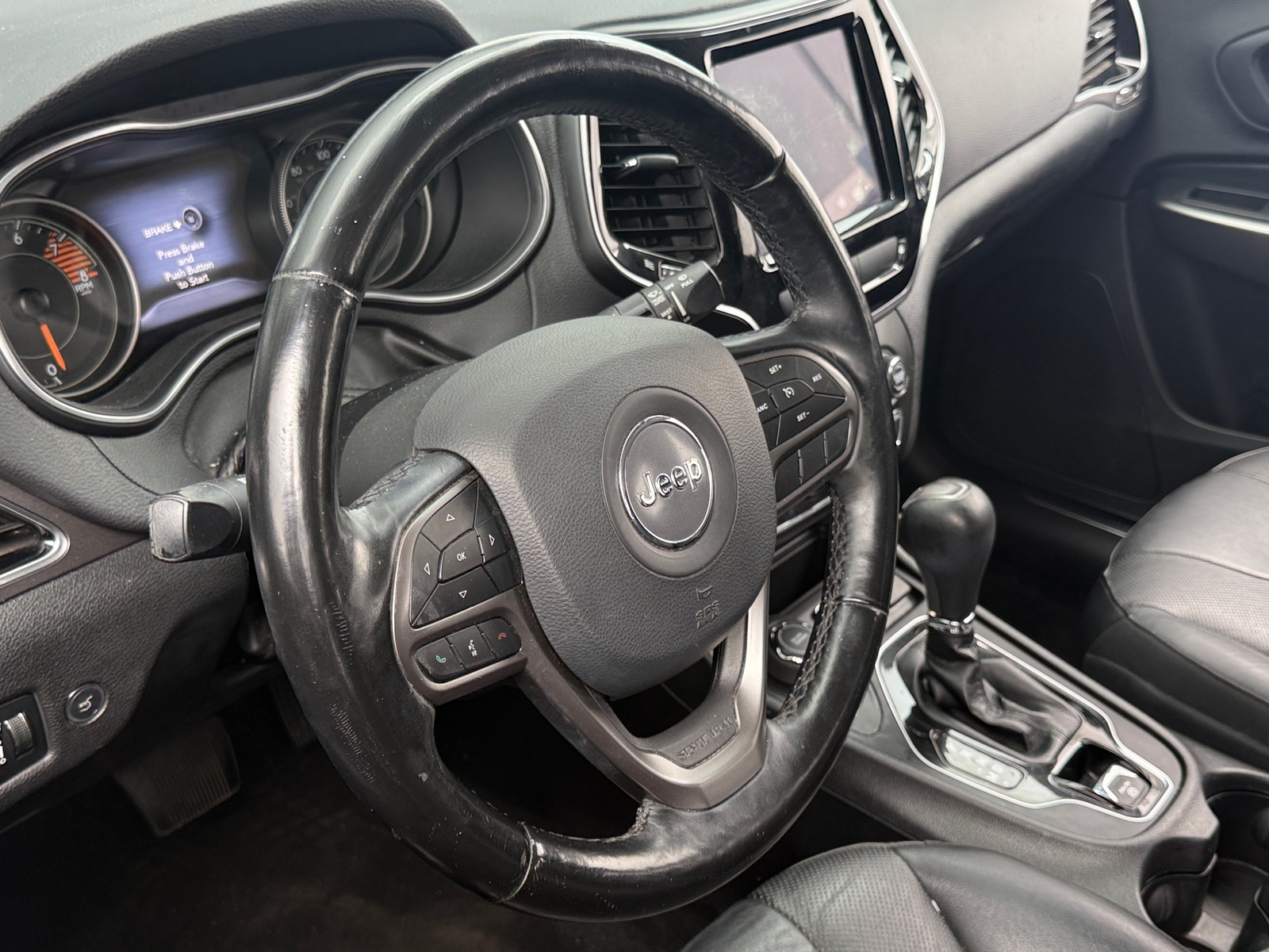 Thumbnail: 2020 Jeep Cherokee - 4