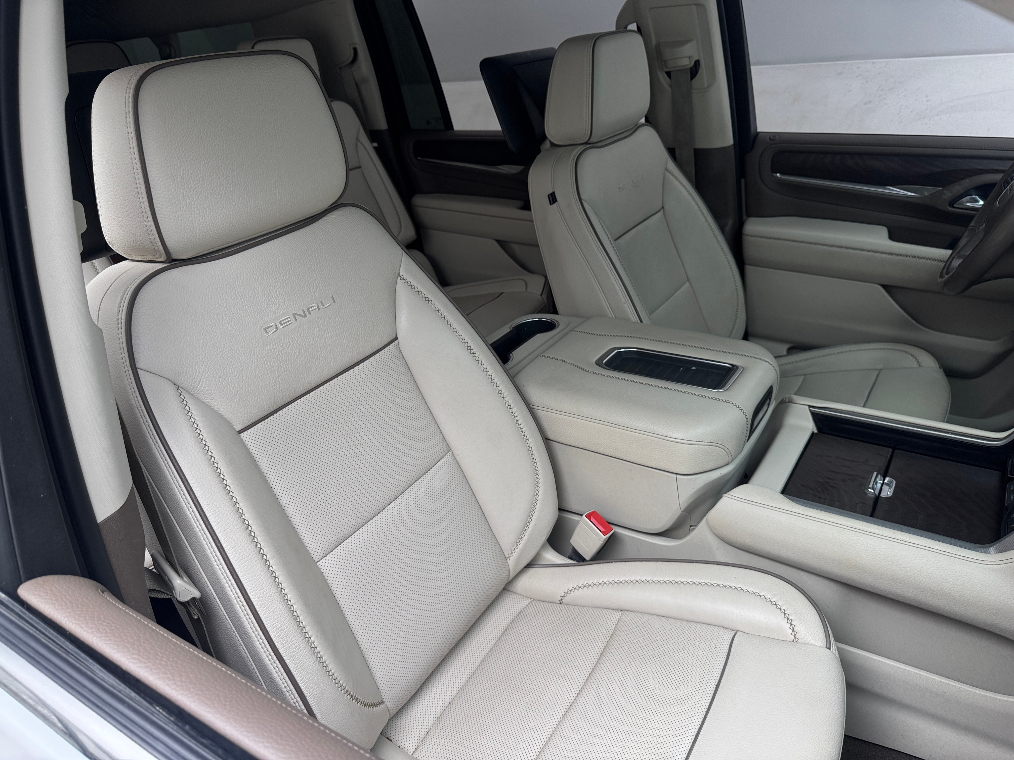 2023 GMC Yukon XL