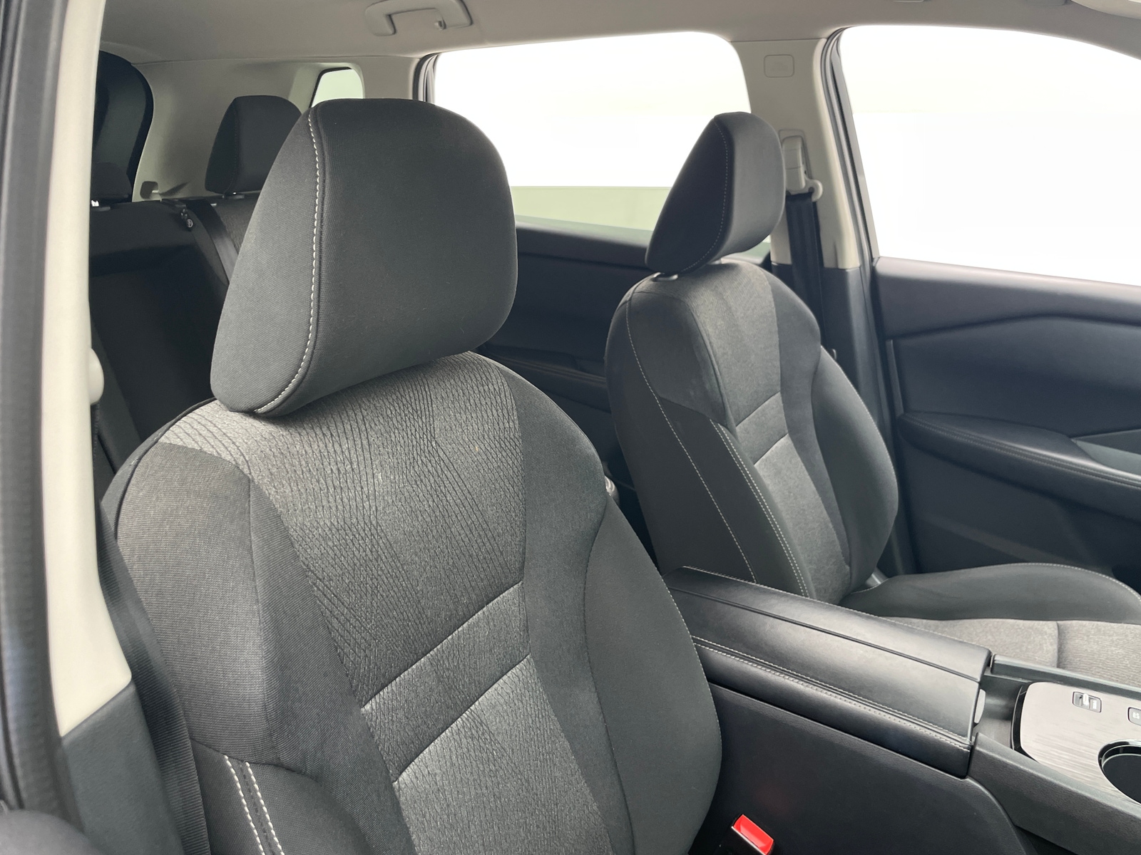 Thumbnail: 2025 Nissan Rogue - 2