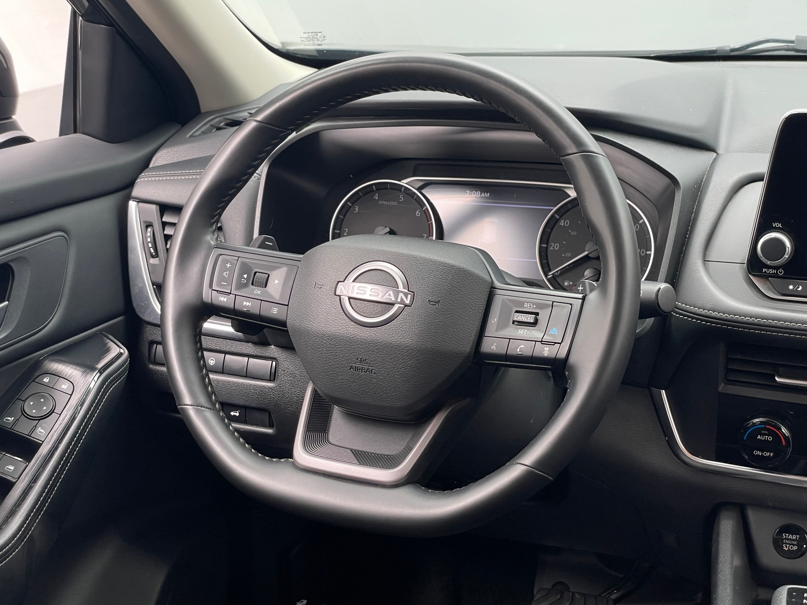 Thumbnail: 2025 Nissan Rogue - 5
